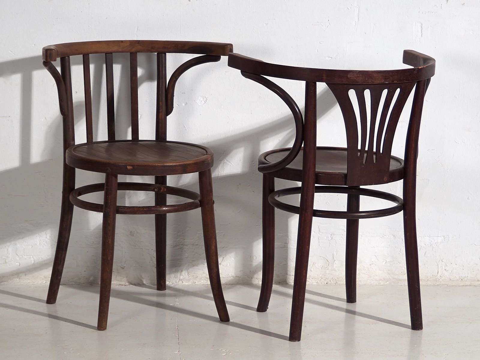 Furniture Thonet Antique Chairs With Armrests (C.1920). Set Of 4 Pieces #3 photo