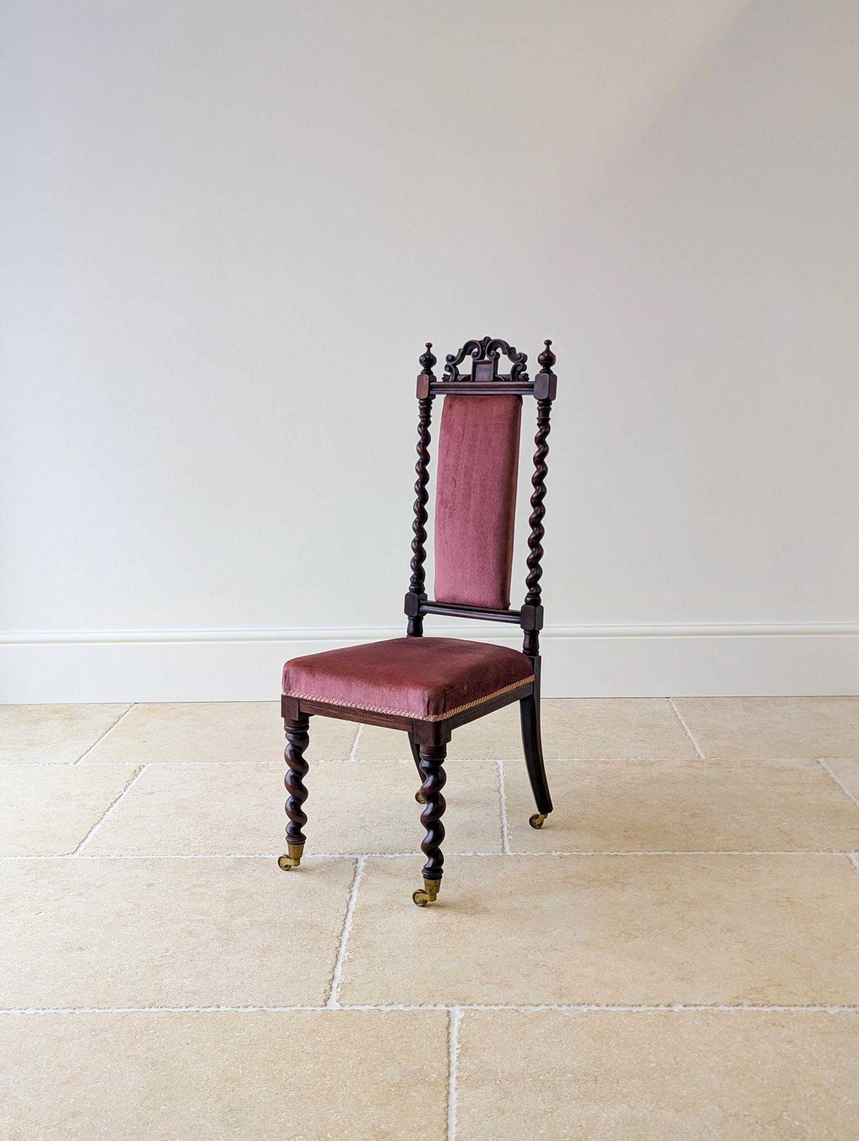 photo furniture Antique Victorian Rosewood Barley Twist Side Chair C.1880