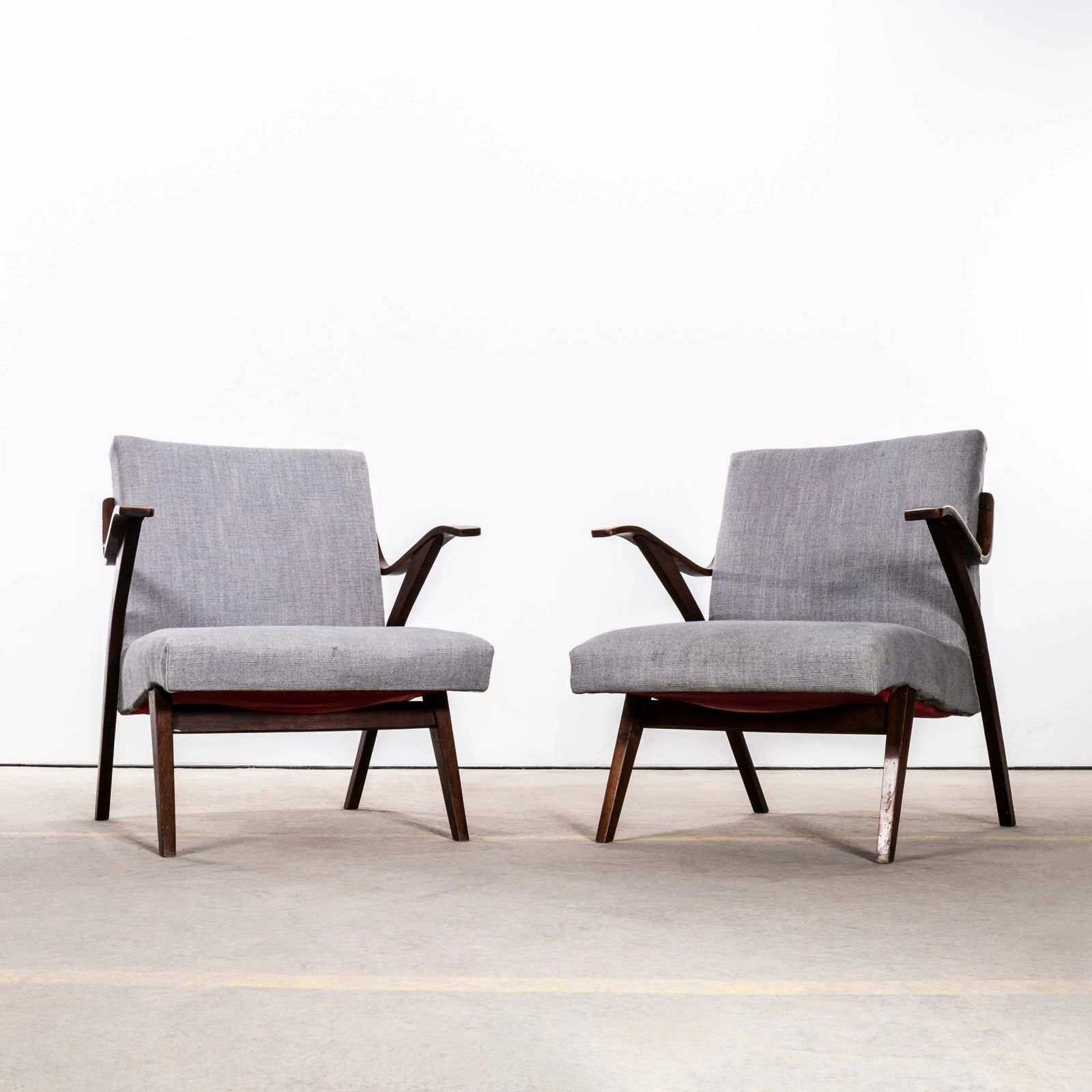 1950’s Frantisek Jirak For Tatra In Grey Slubbed Cotton – Upholstered Armchairs photo for sale