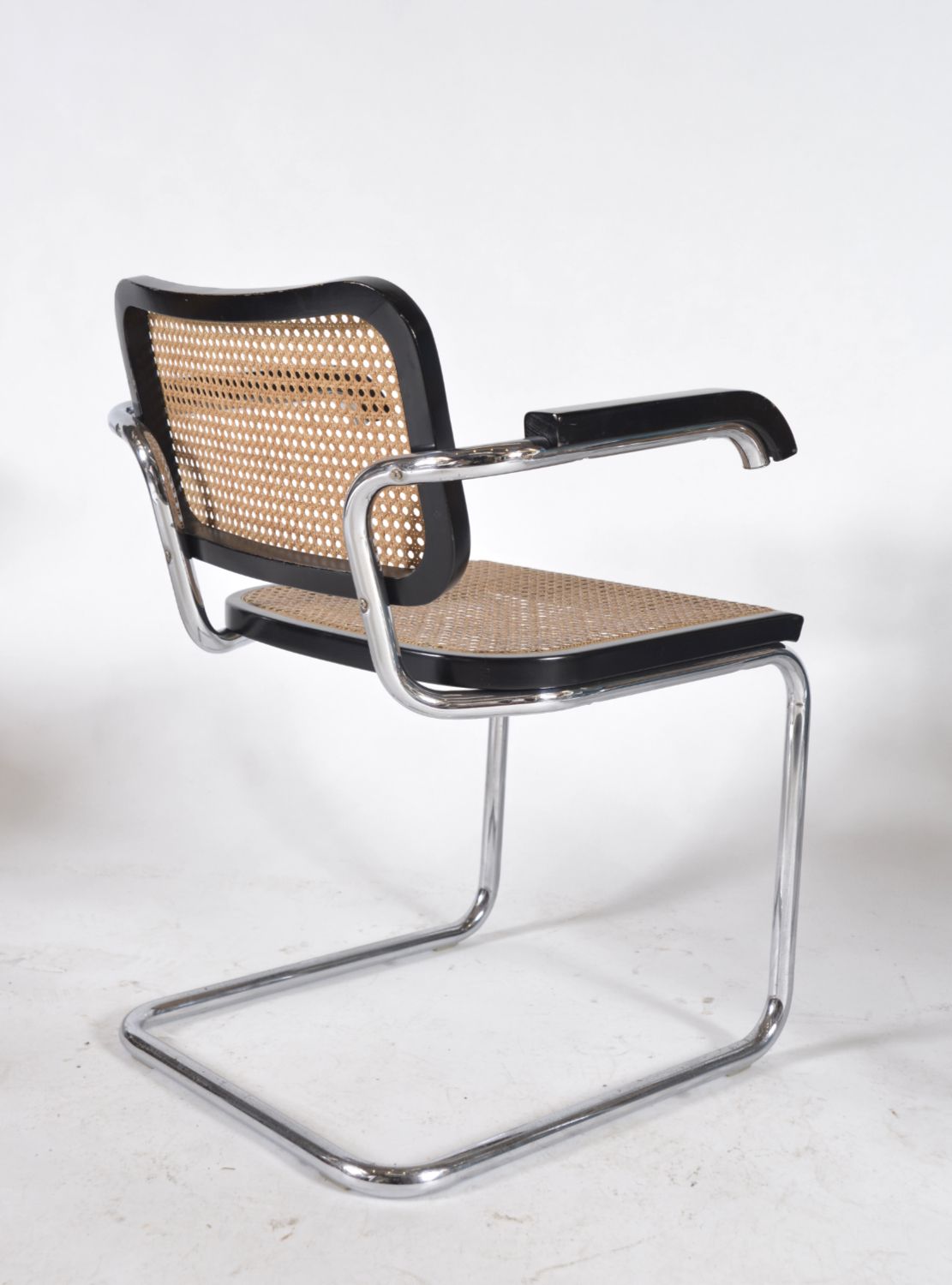 photo vintage Set Of 8 Marcel Breuer Cesca Dining Chairs Model B64 Italian 1970s
