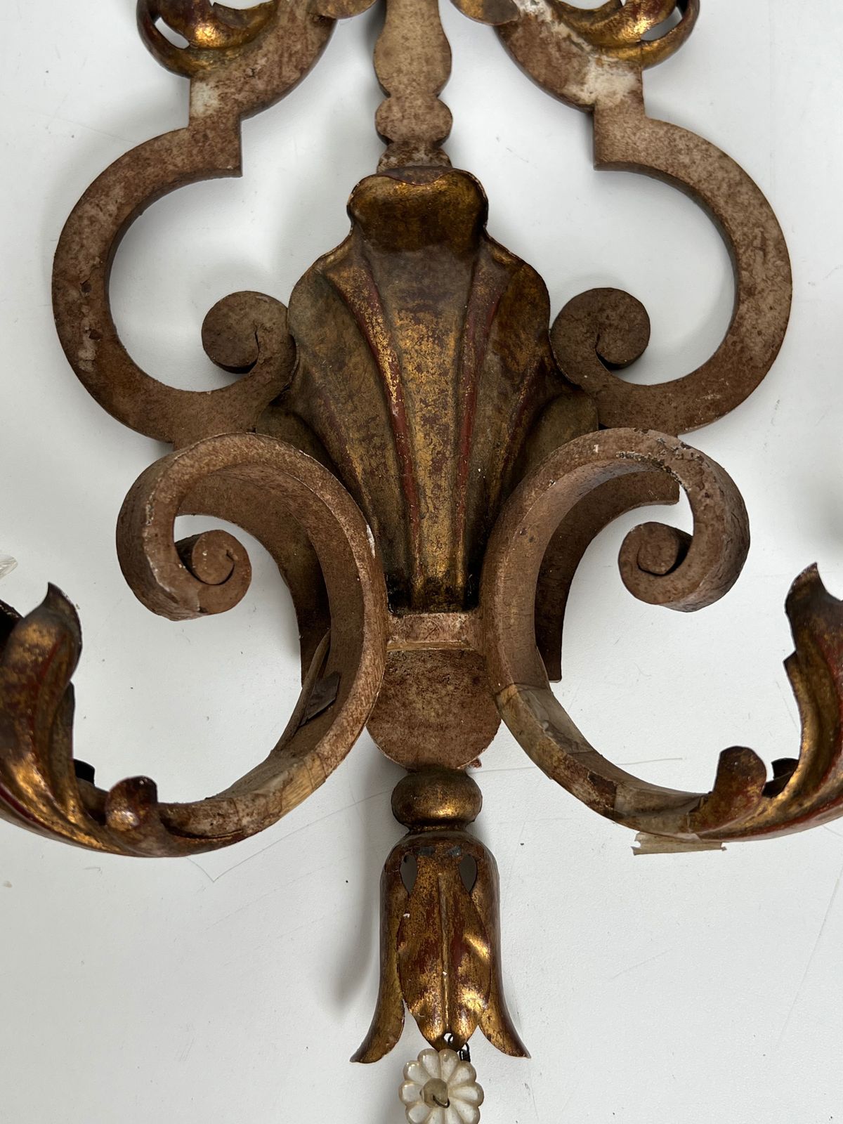 photo vintage Pair Of Patinated Wrought Iron Wall Sconces With Gilded Acanthus Leaves And Crystals