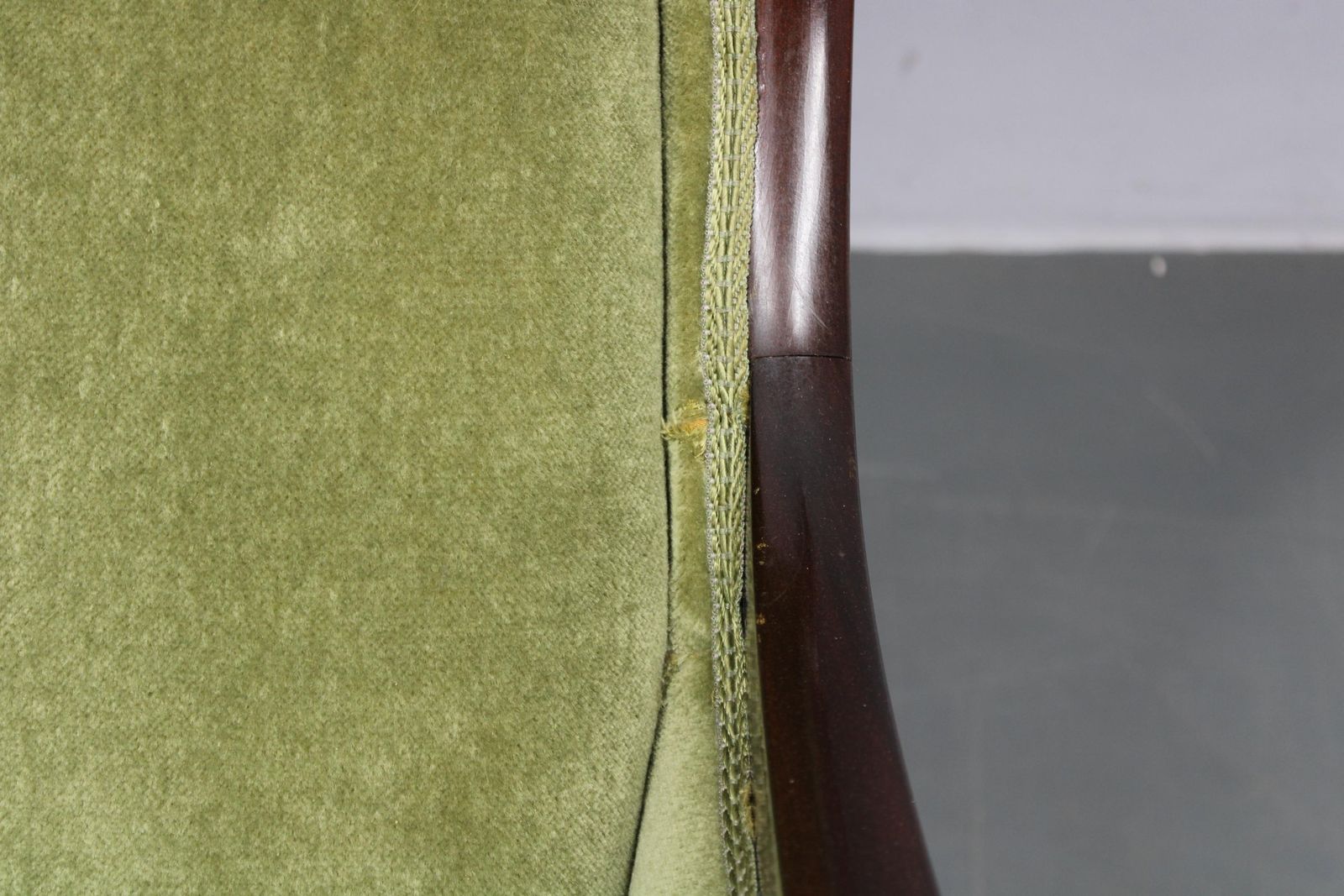 photo vintage Danish Mid Century Wingback Armchair By Frits Henningsen, 1950s