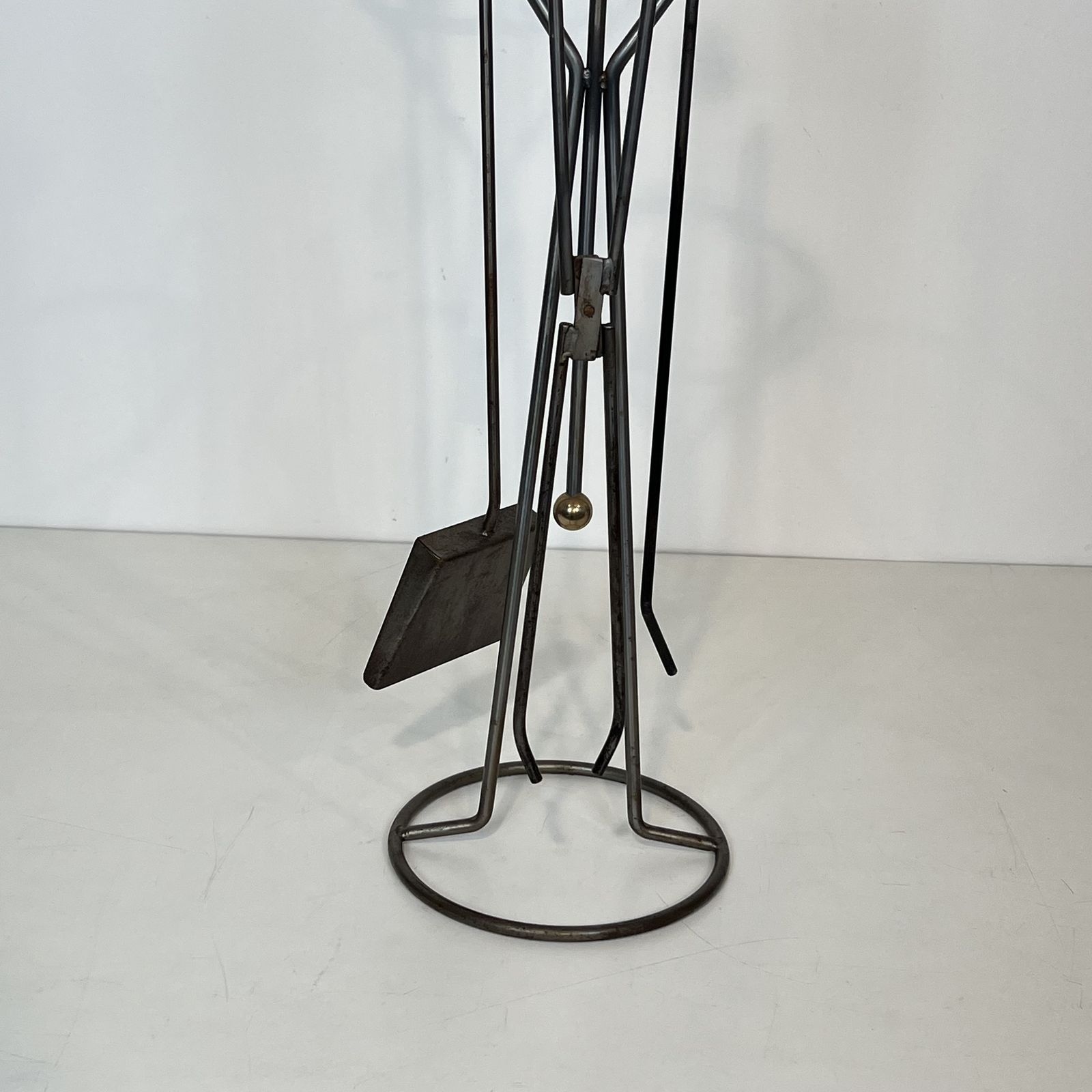 Fire Set In Brushed Steel And Brass photo vinterior
