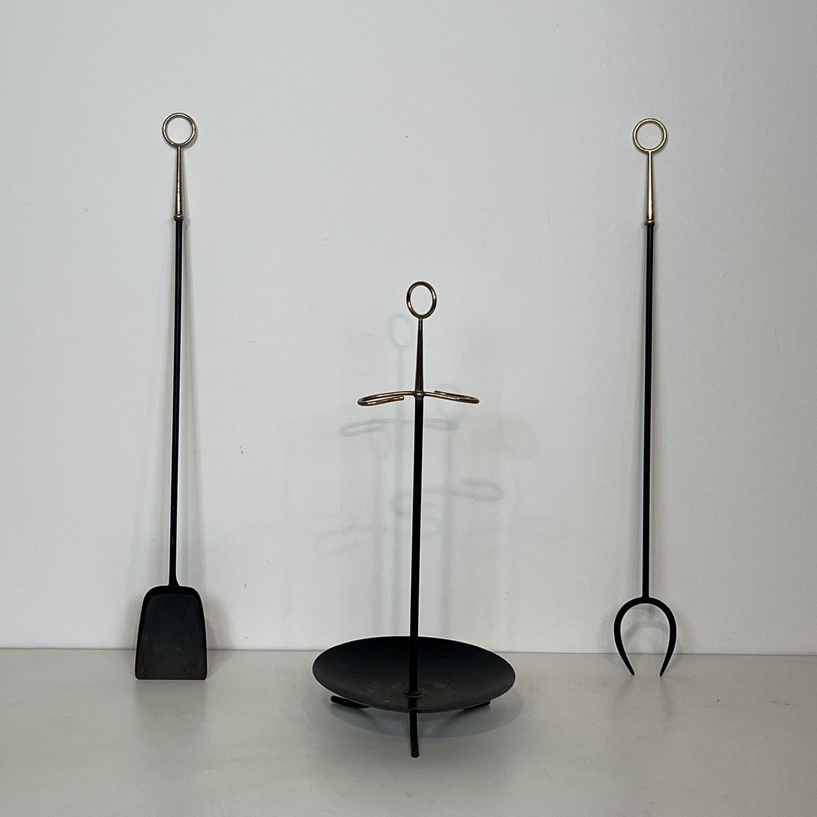 1650.0 Fire Set, Designer Style, In Black Lacquered Metal And Brass photo