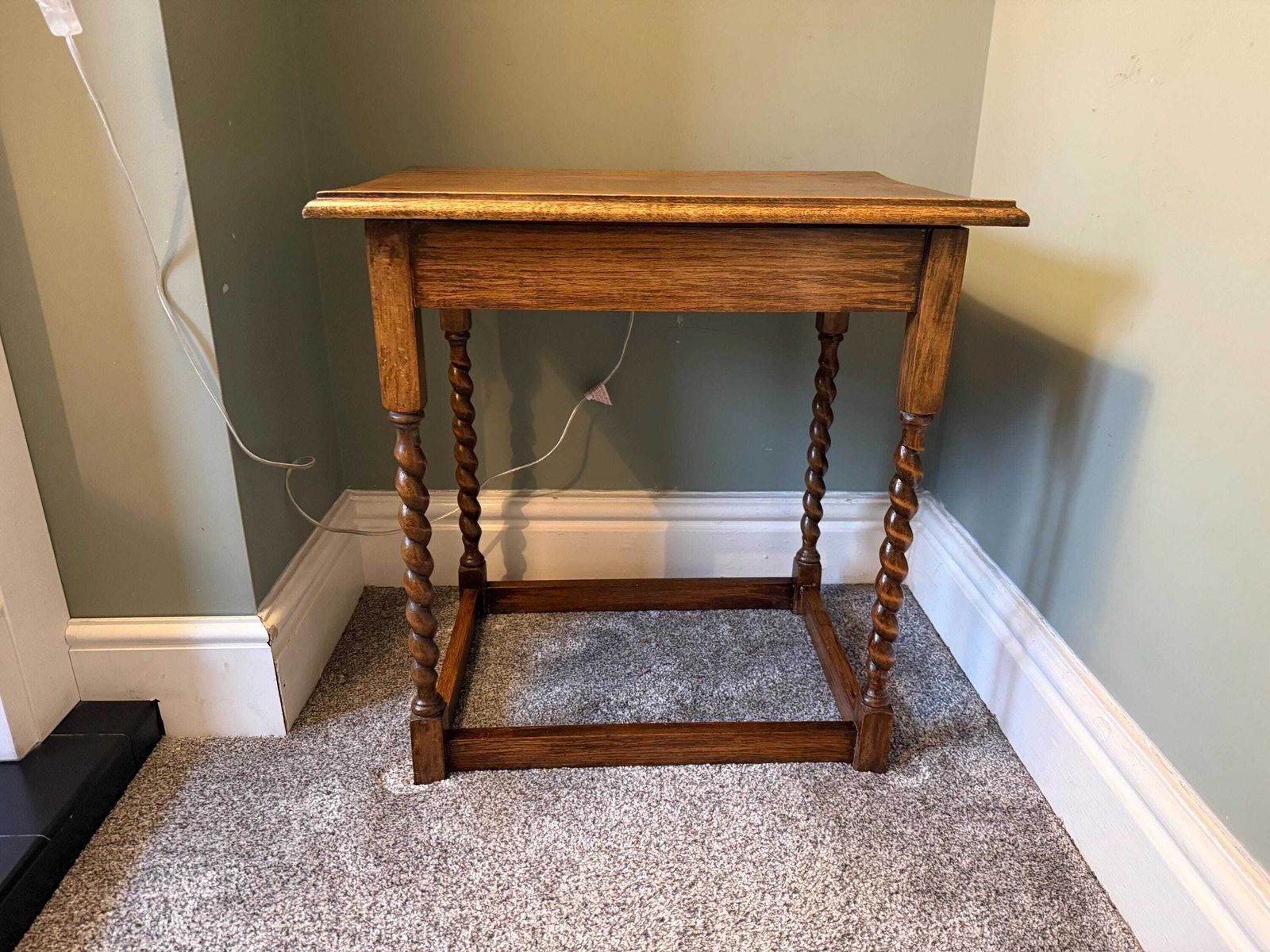 Antique Side Table With Barley Twist Legs. Victorian Oak Occasional Table
