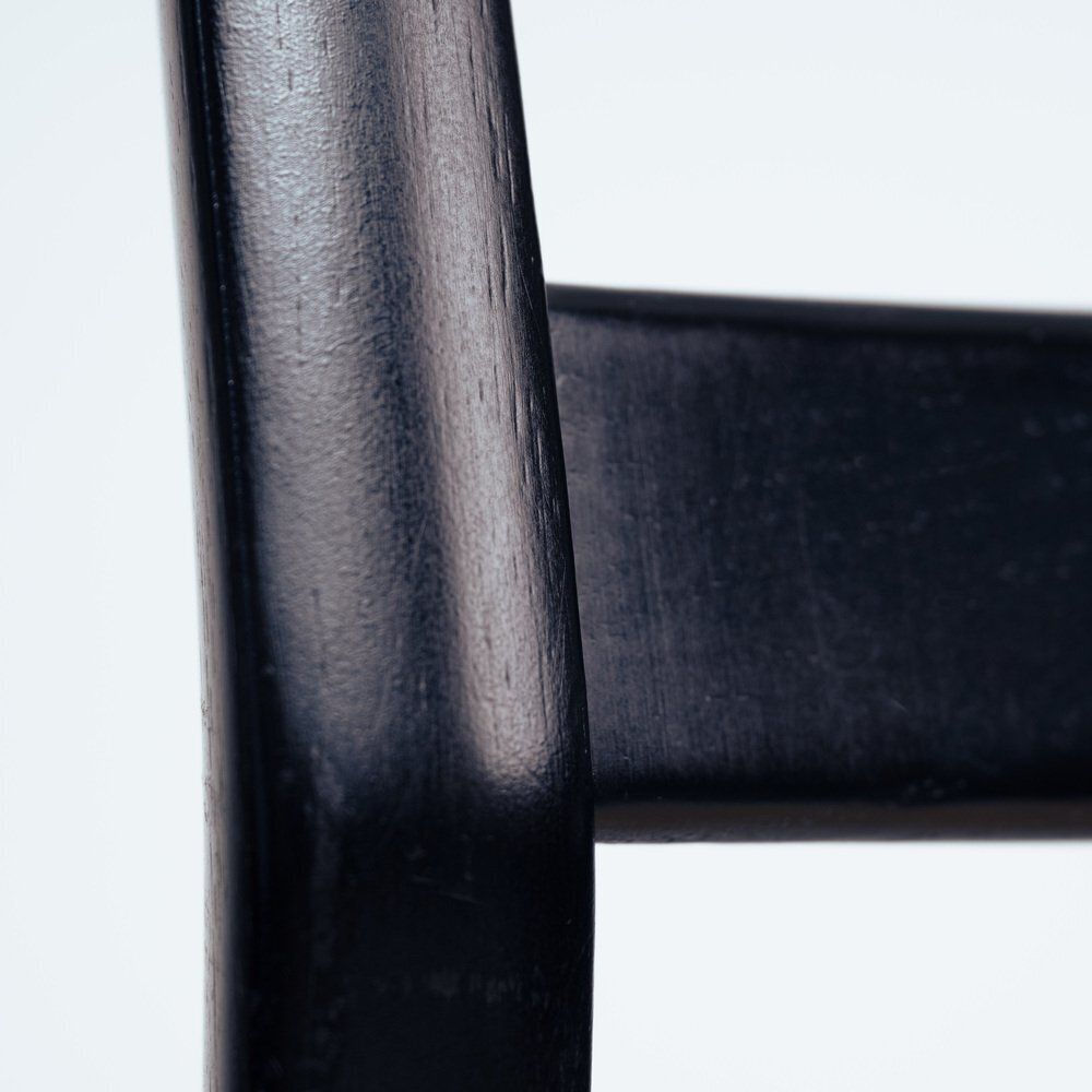 photo furniture Superleggera 499 Chair By Gio Ponti For Cassina, 1970s