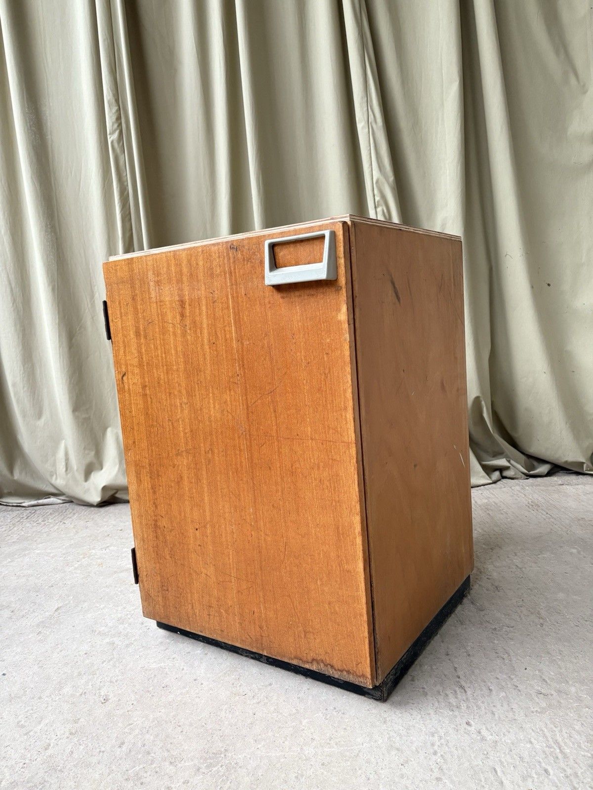 Vtg Mid Century Esa Esavian School Cabinet Bedside Side Table Retro R1058 photo vinterior