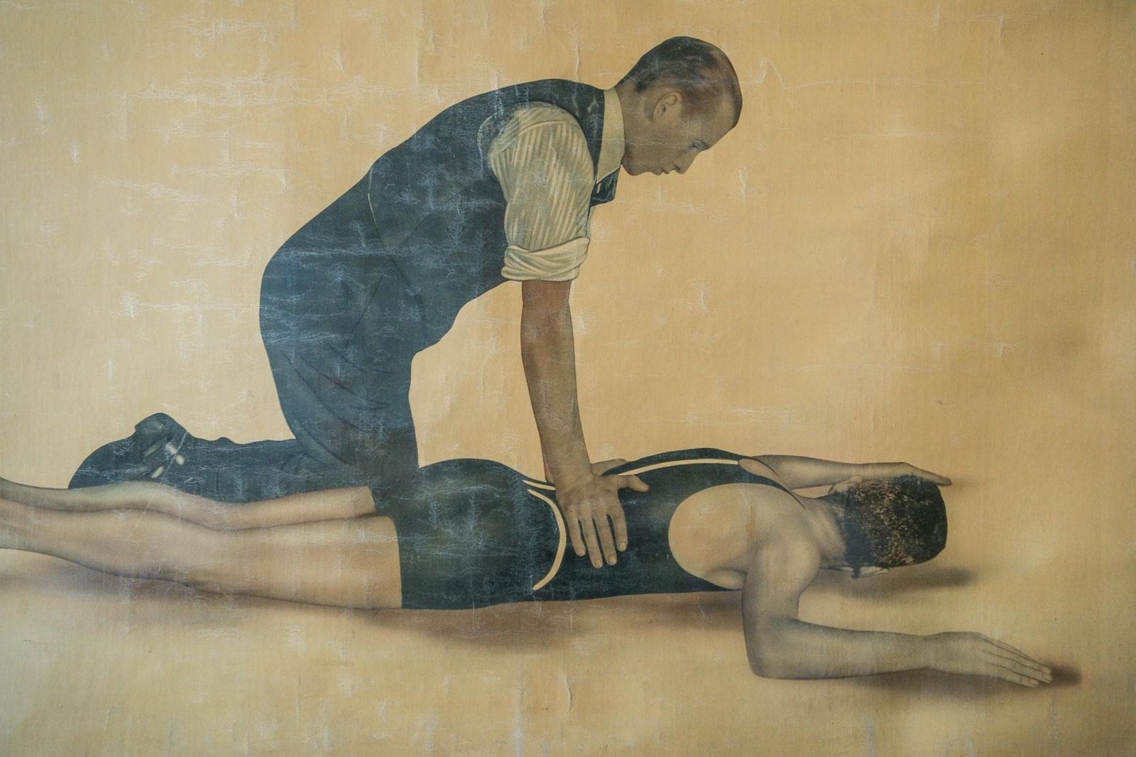 Original Anatomical Vintage British School Wall Chart Resuscitation First Aid Anatomy Beautiful Rare Teck St John's Ambulance photo vinterior