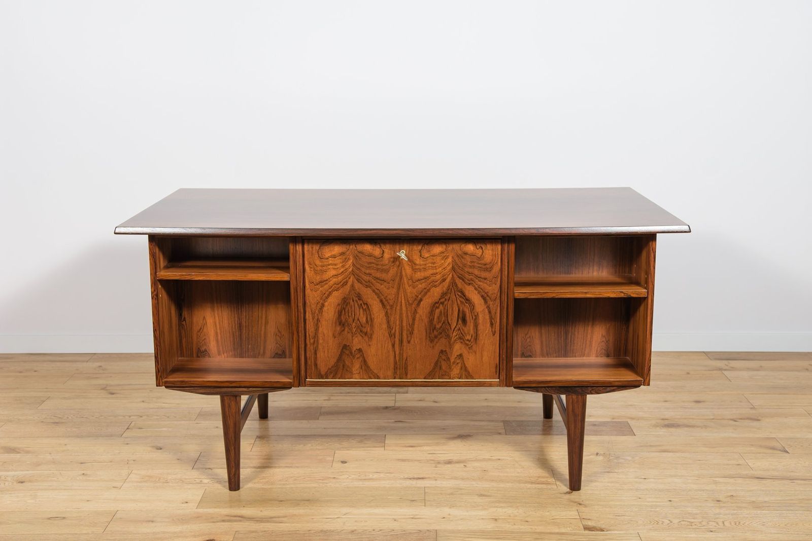Mid Century Modern Freestanding Rosewood Desk, Denmark, 1960s photo vintage