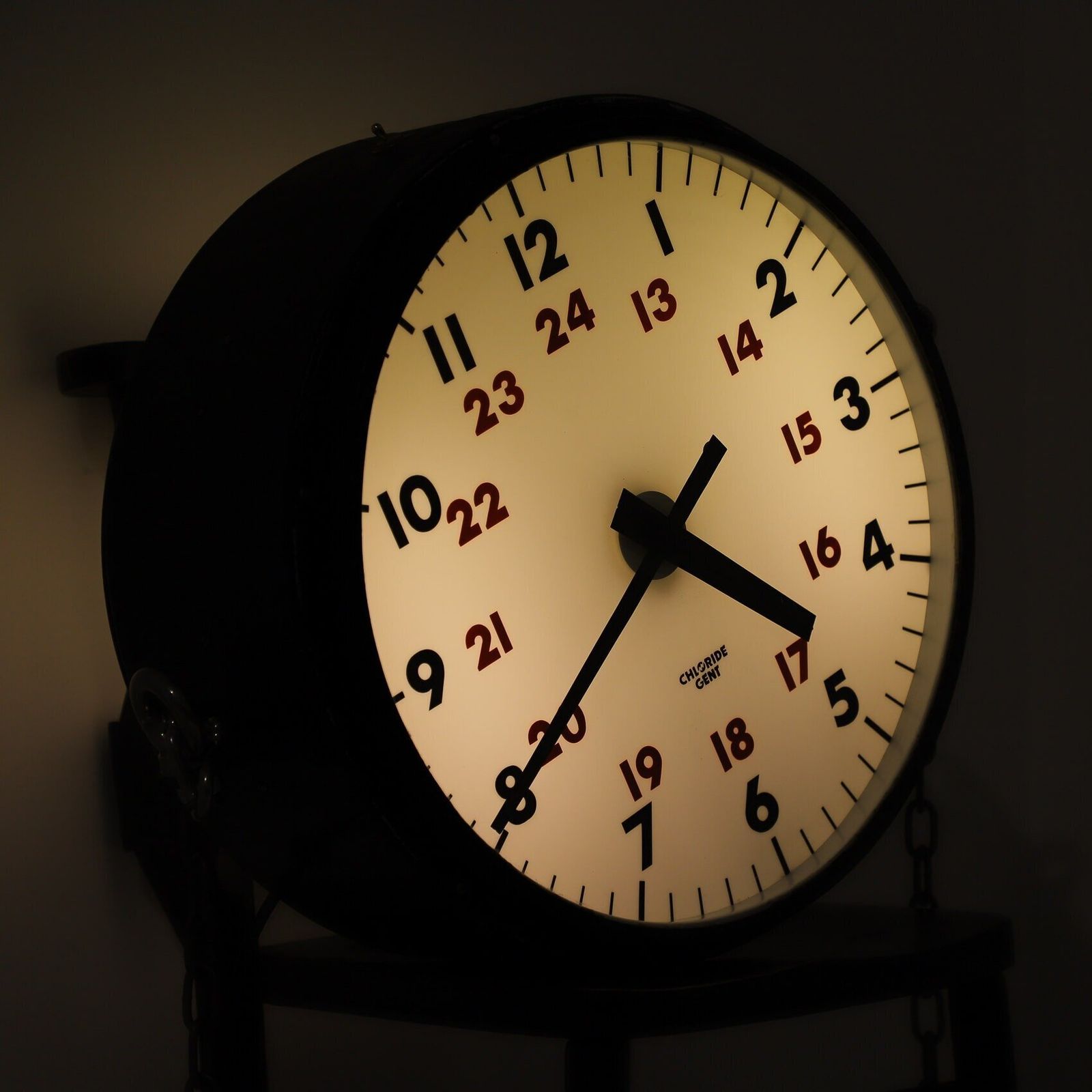 Pair Of Large Double Sided Illuminated Gents Of Leicester Station Clocks photo vintage