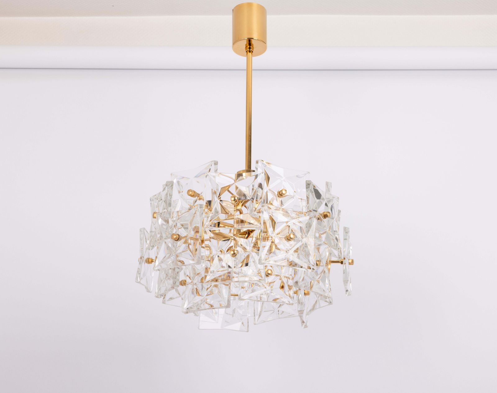 Stunning Chandelier, Brass And Crystal Glass By Kinkeldey, Germany, 1970s photo vinterior