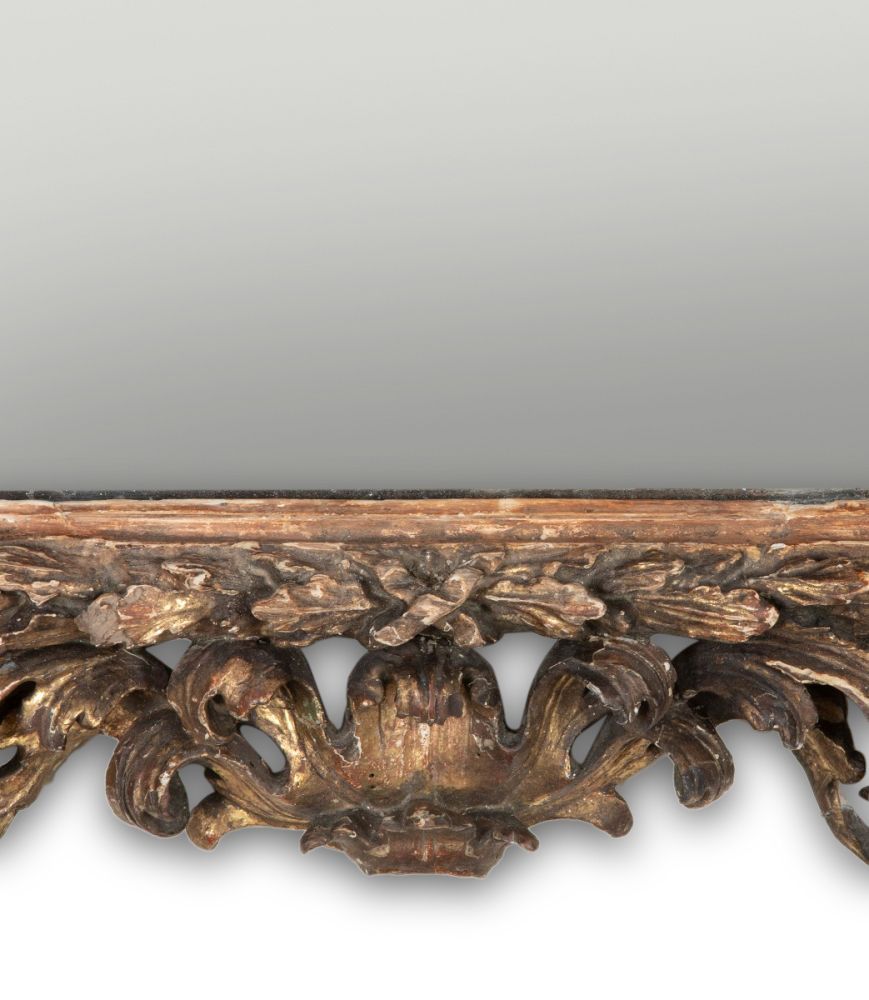18th Century Italian Gilded Carved Wood Mirror photo vinterior