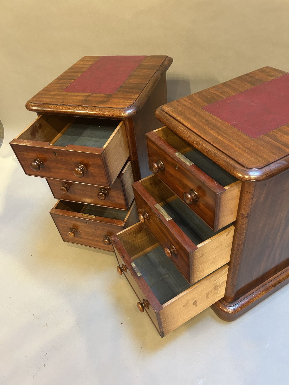 Pair Victorian Bedside Chest Of Drawers photo 1520.0