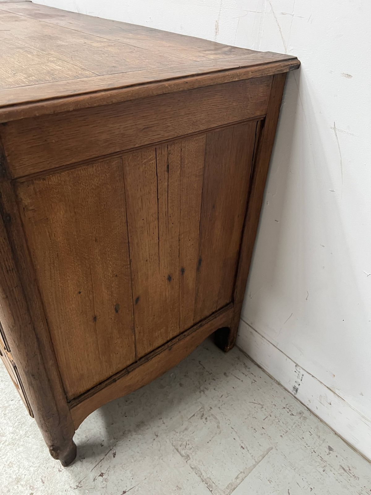 Louis XV Style Chest Of Drawers In Solid Oak From The 18th Century photo 1945.0