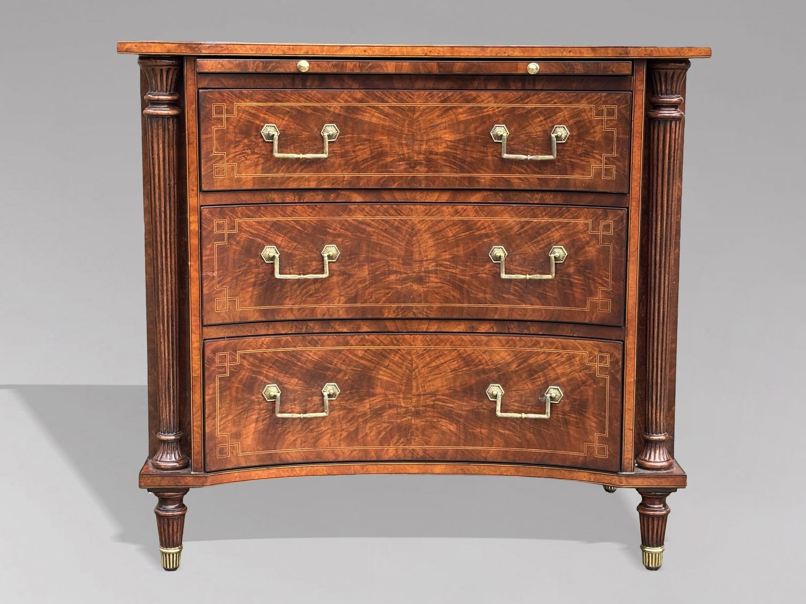 1980's Quality Walnut Inlaid Commode By Brights Of Nettlebed photo for sale