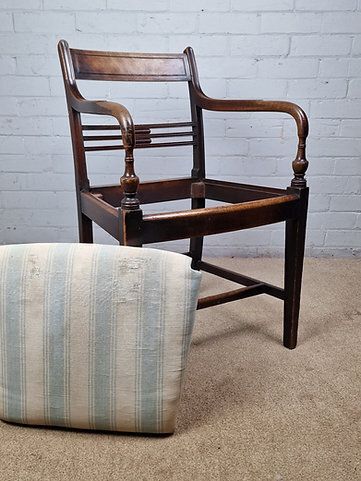 Mahogany Elbow Chair Early 19th Century (George IV) photo vintage