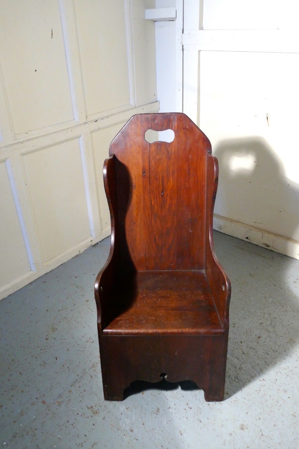 Primitive 19th Century American Pine Childs Country Chair photo 534.0