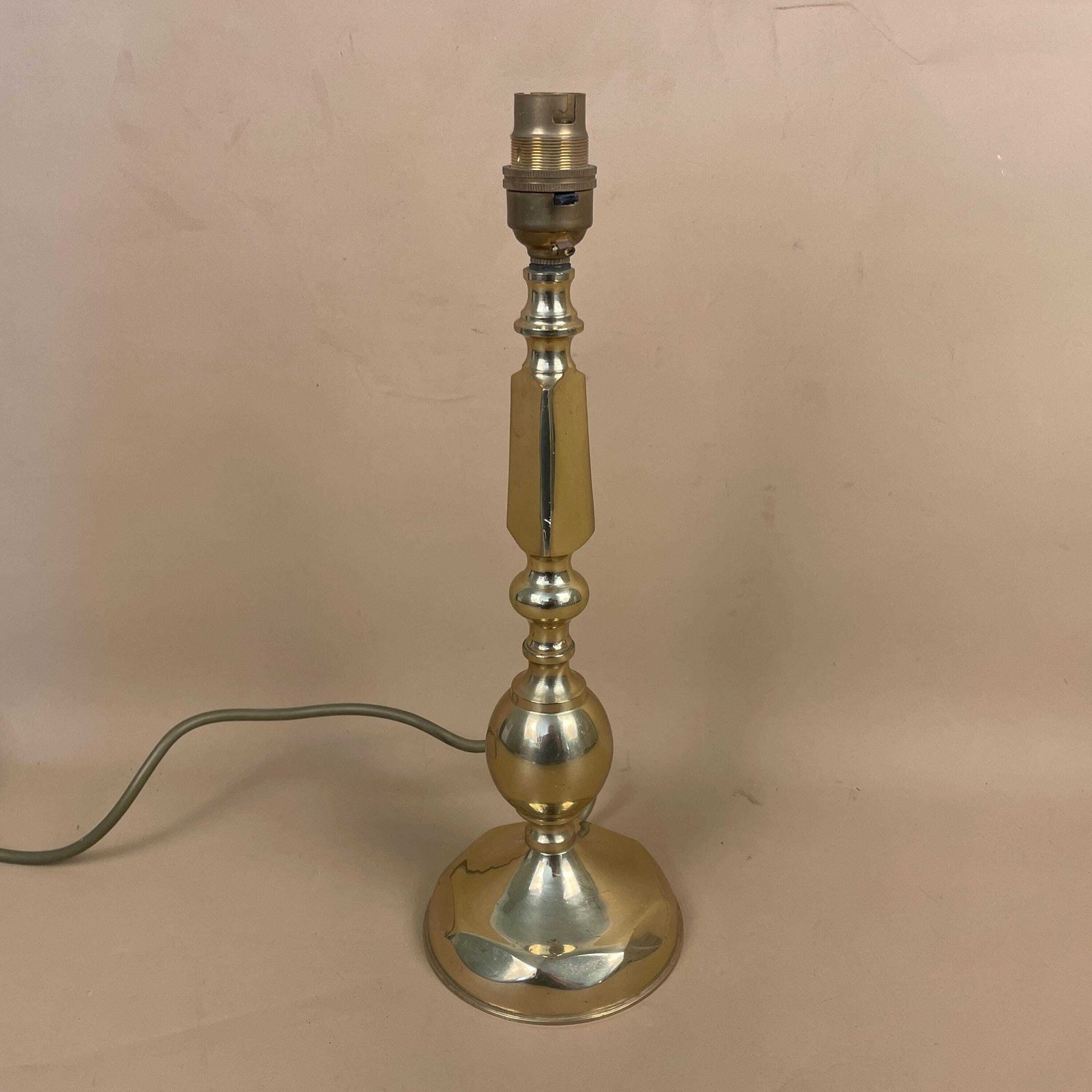 Antique Metal Gold Brass Lamp Light Bedside Side Table Desk Column Base Ornate Detail Medium Vintage Classic Round Base photo furniture