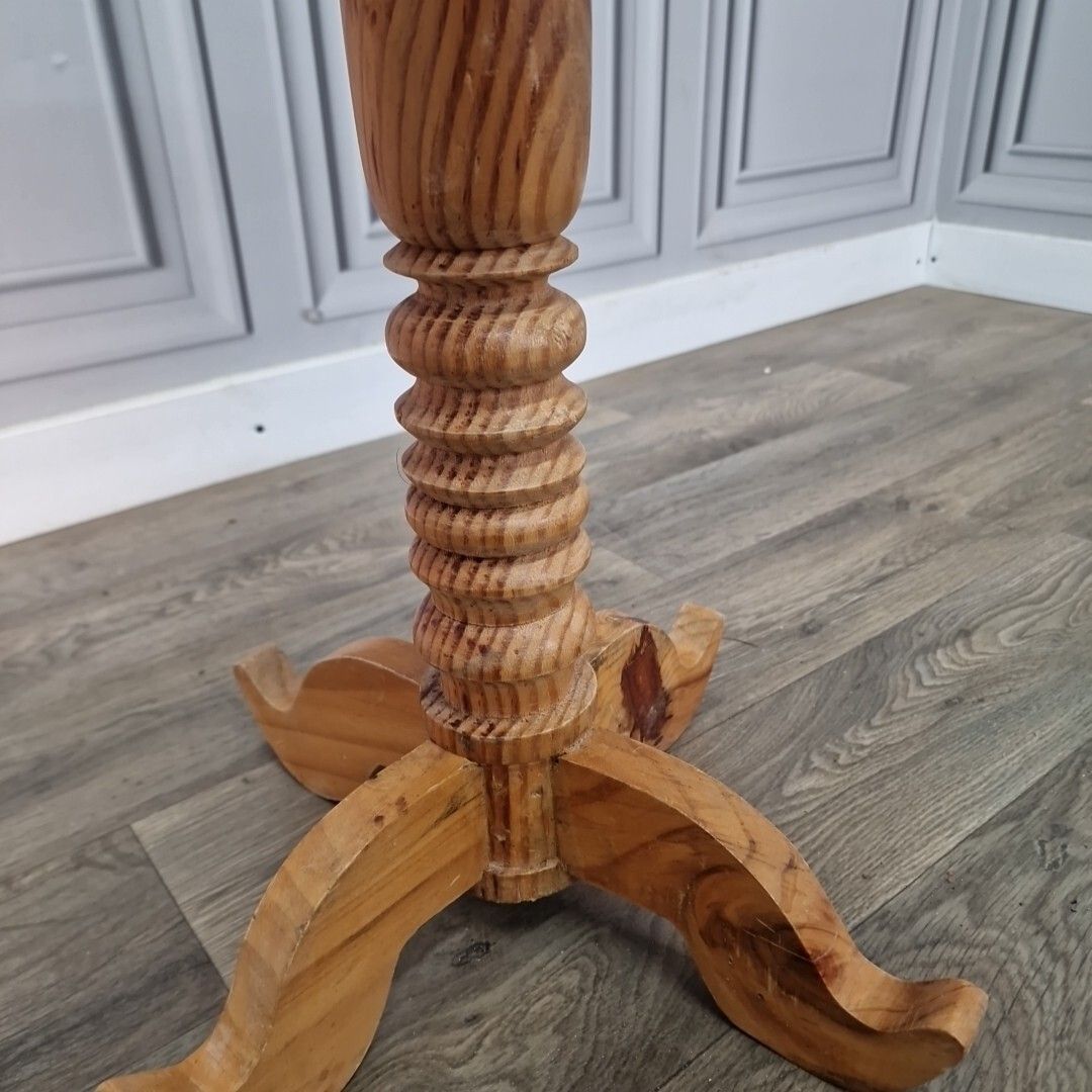Furniture Vintage Side Wine Table Solid Wooden Round Rustic Ring Twist Pedestal Occasional photo