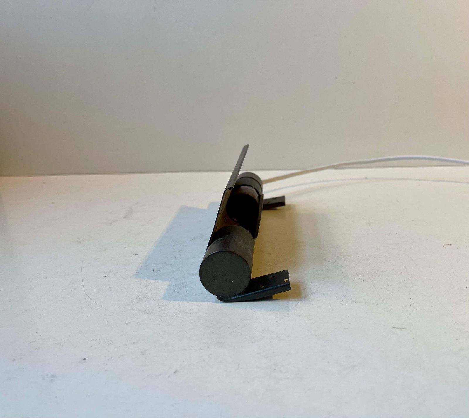 Louis Poulsen 1930s Tube Wall Light In Brass, Bauhaus Era photo Lighting