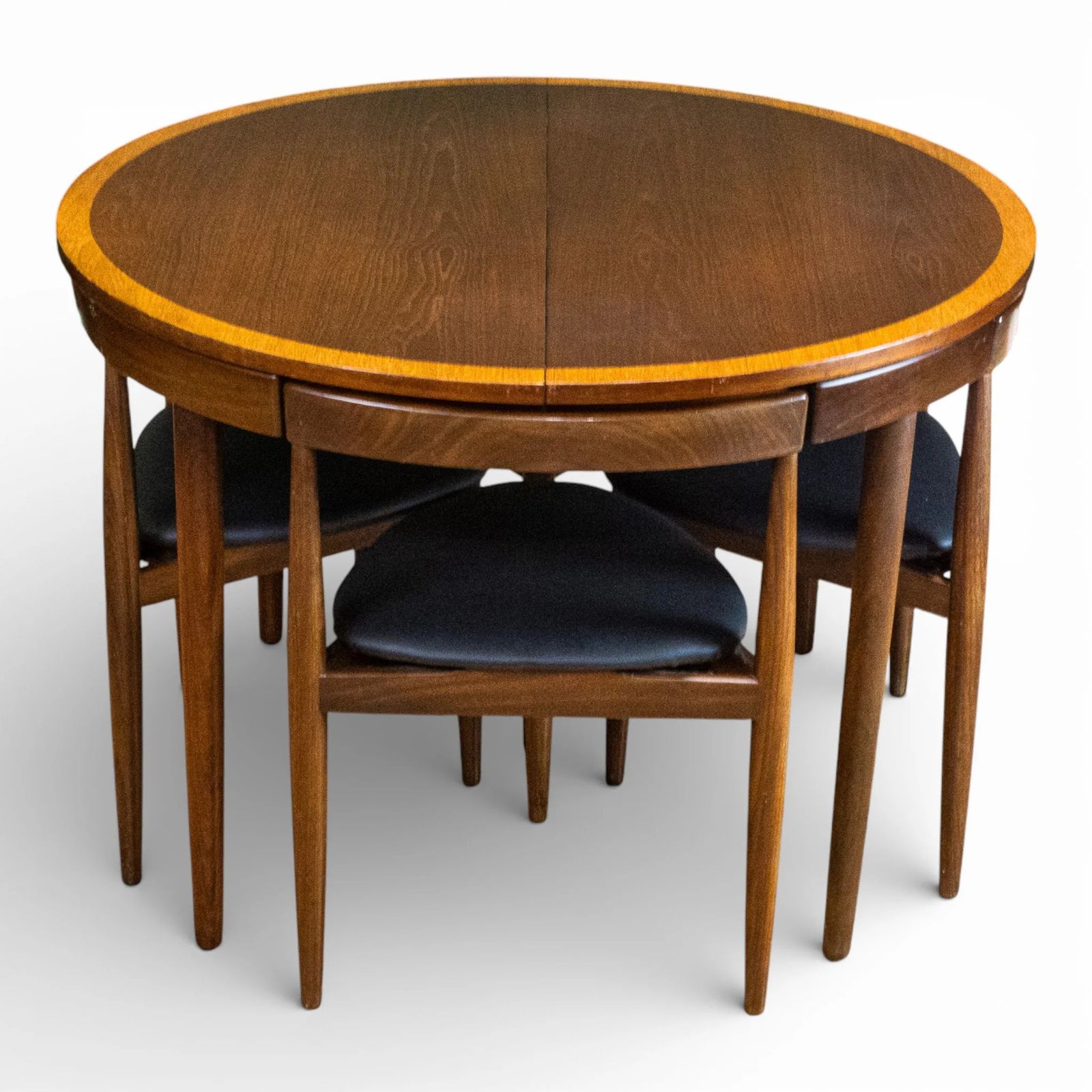 Frem Rolje Roundette Crossbanded Teak Dining Table & 4 Chairs