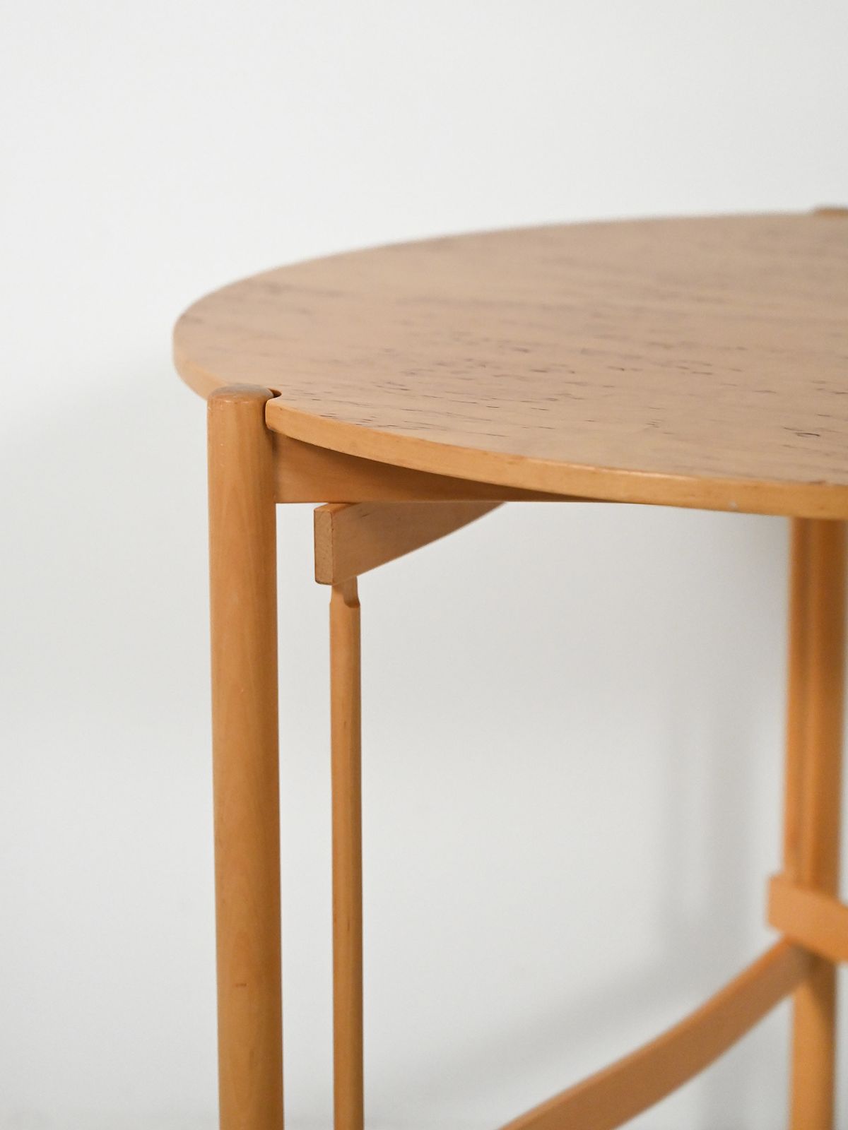 Round Scandinavian Birch Coffee Table By Karl Andersson & Söner photo 800.0