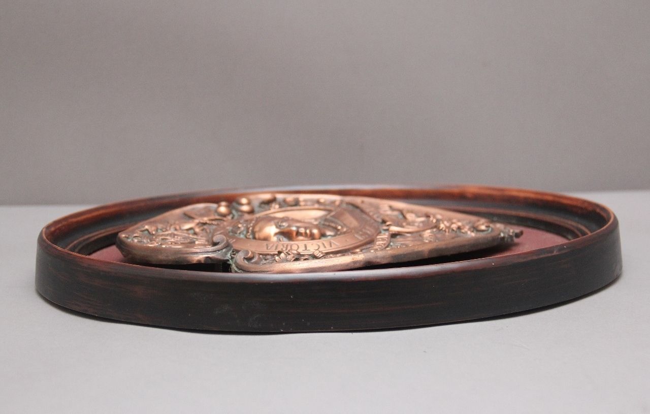 Early 20th Century Queen Victoria Commemorative Jubilee Plaque photo Furniture