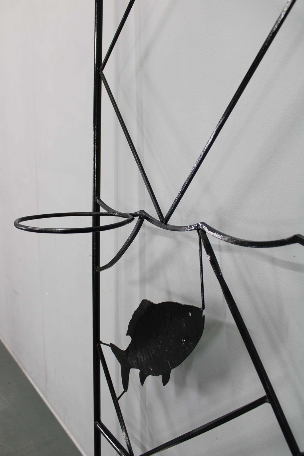 photo vintage Mid Century Black Metal Room Divider Planter, 1970s