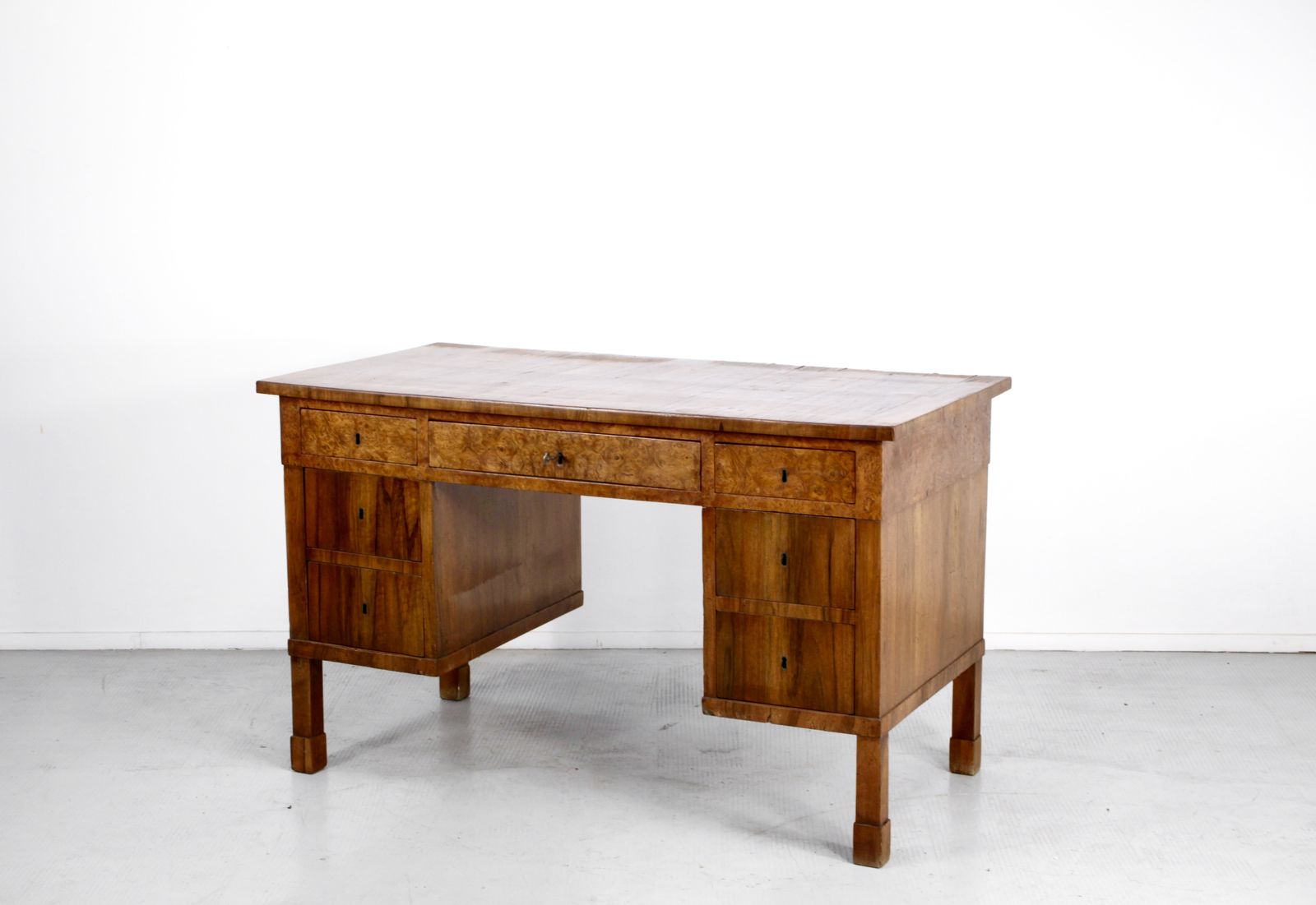 photo furniture Italian Art Deco Desk In Dark Walnut Burl.