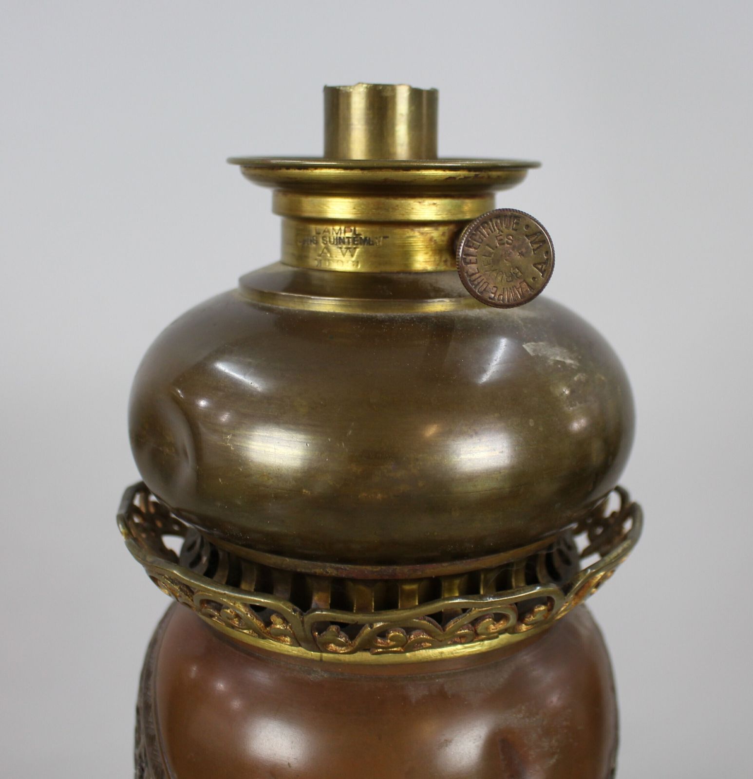 Lighting Meiji Period Japanese Bronze Oil Lamp C.1900 photo