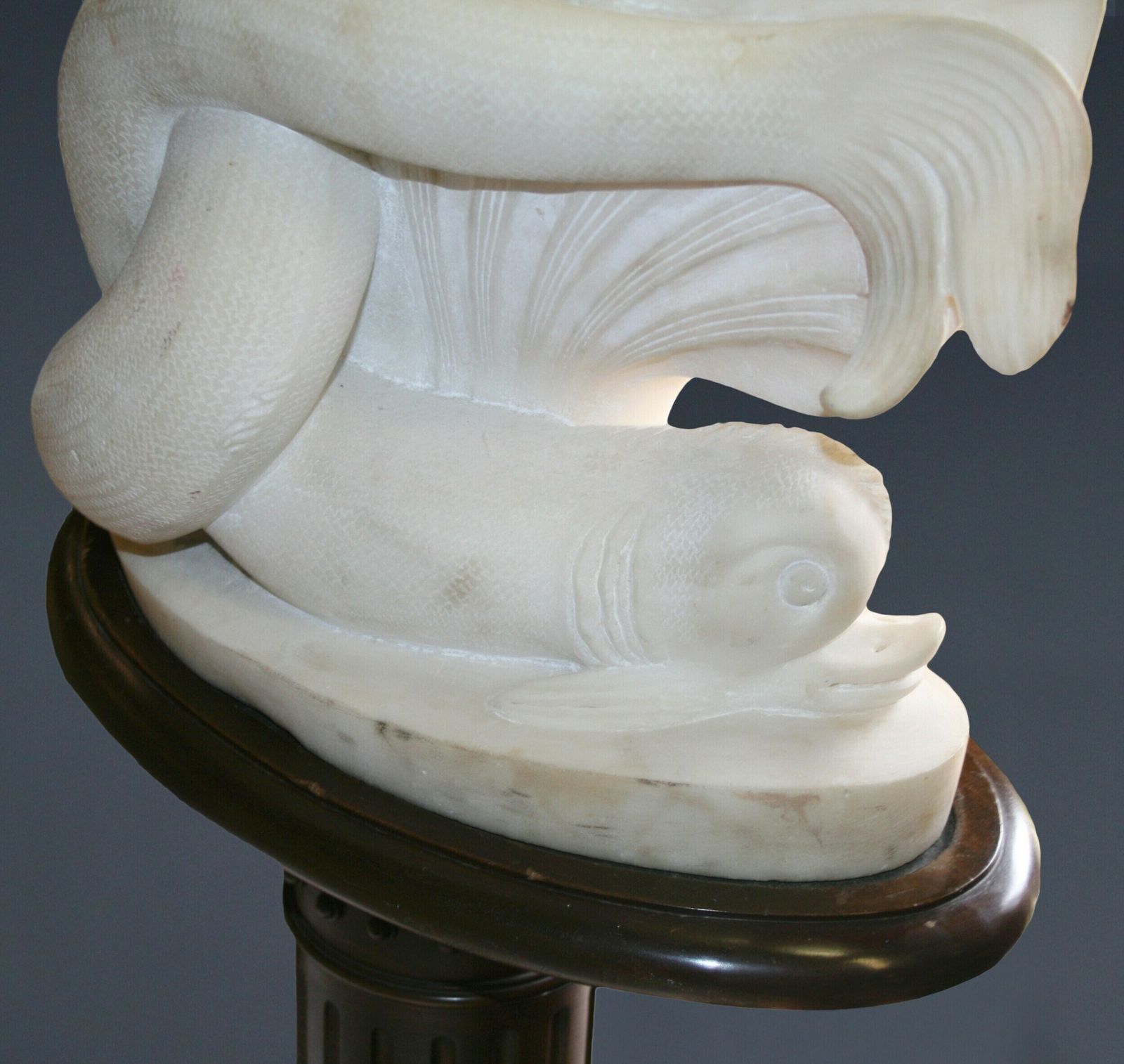 photo furniture Early 19th C. Marble Sculpture Of Venus On Mahogany Pedestal