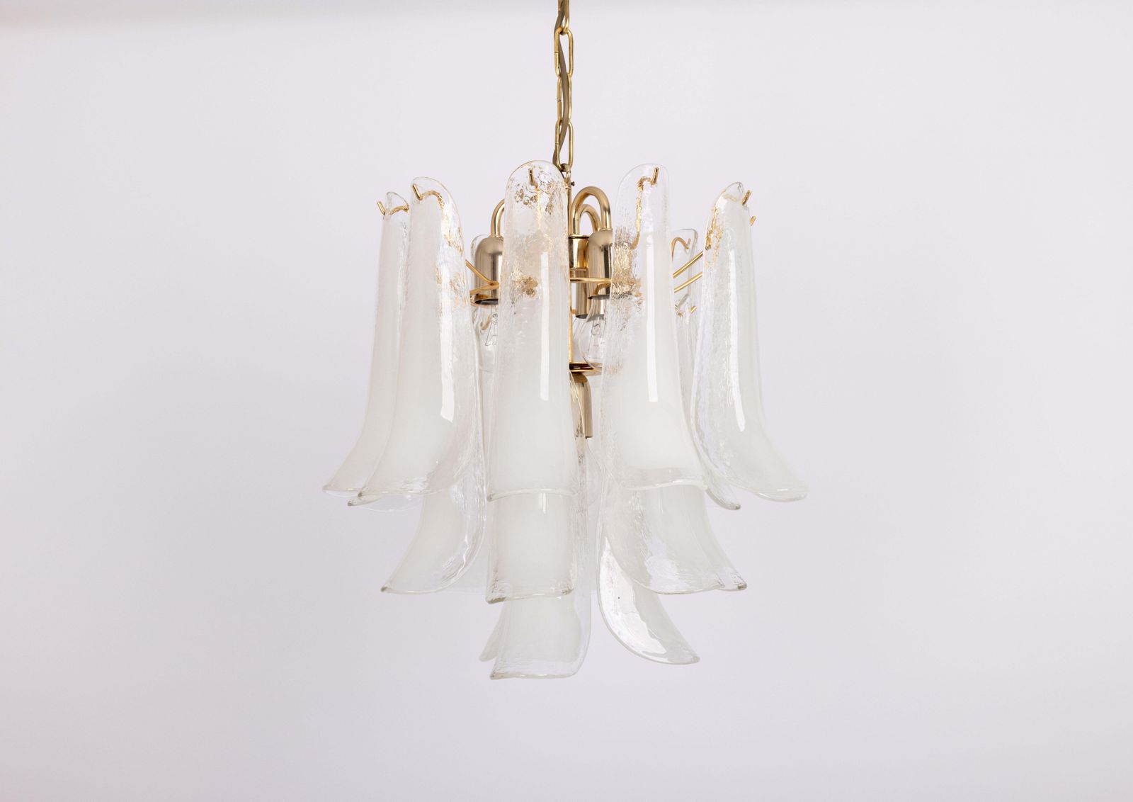 Stunning Large Murano Glass Petals Chandelier Italy, 1980s photo vinterior