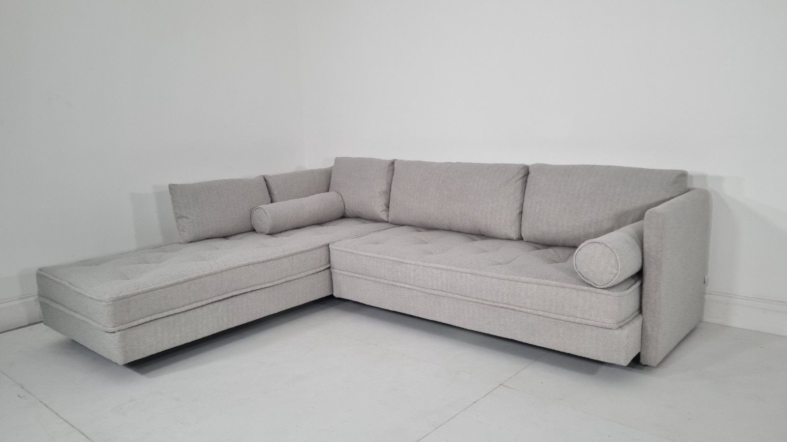 photo for sale Ligne Roset Nomade L Shape In Grey Soft Boucle In Excellent Condition