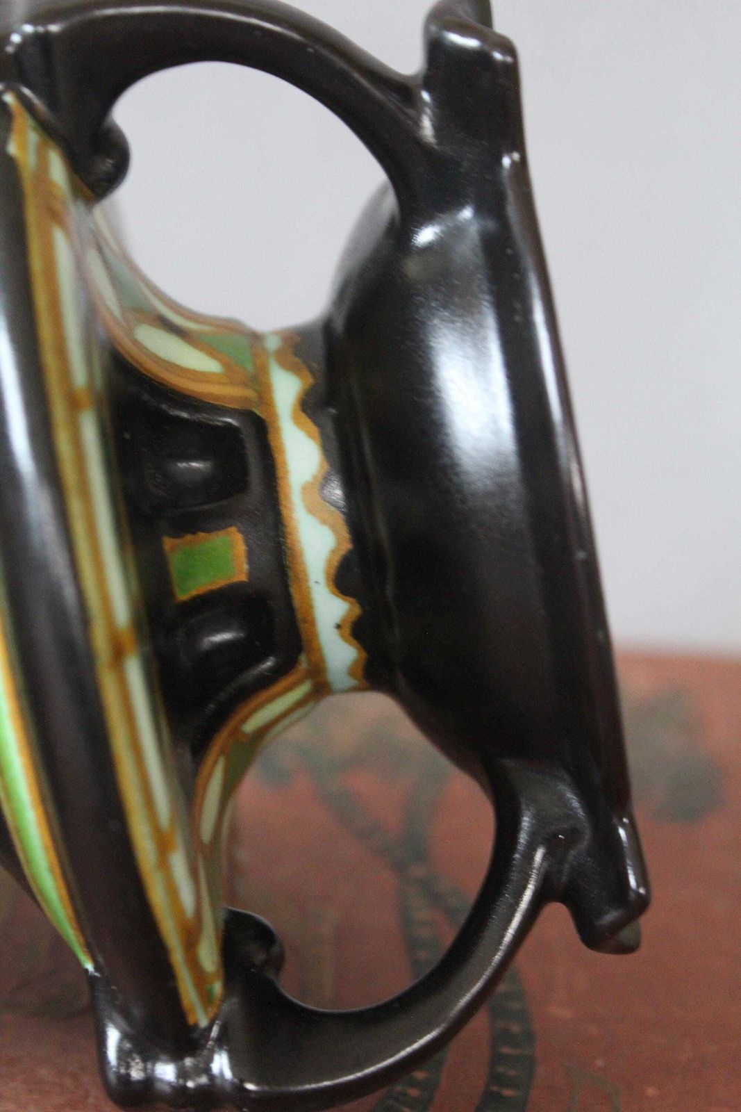 photo buy Zeldzame Antieke Art Deco Asbak Met Gelaagde Schaal, Ca. Jaren 1920, Gouda Arnheim Holland, Aardewerk, Gesigneerd Roma, Handgeschilderd