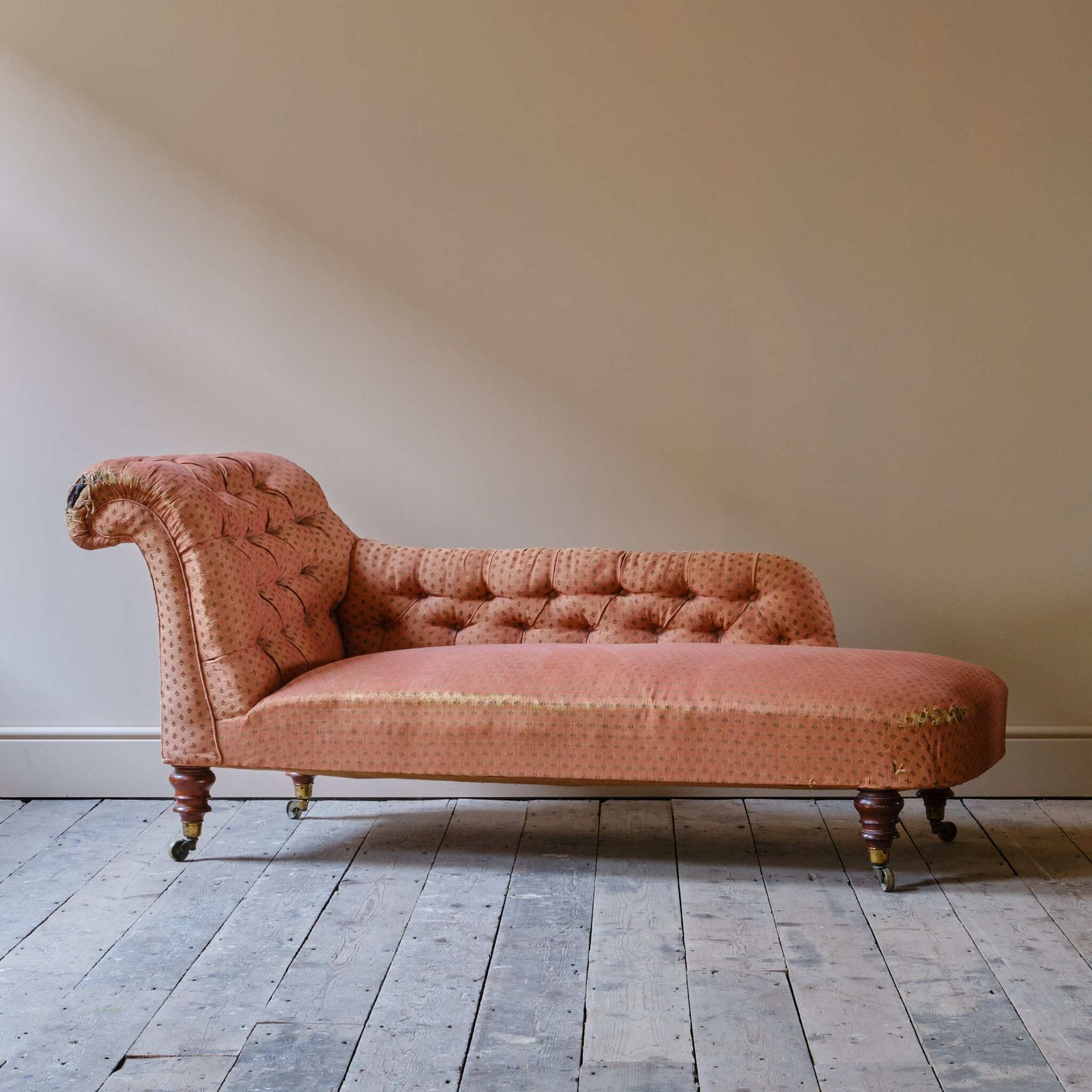 19th Century Holland & Sons Chaise Longue photo furniture