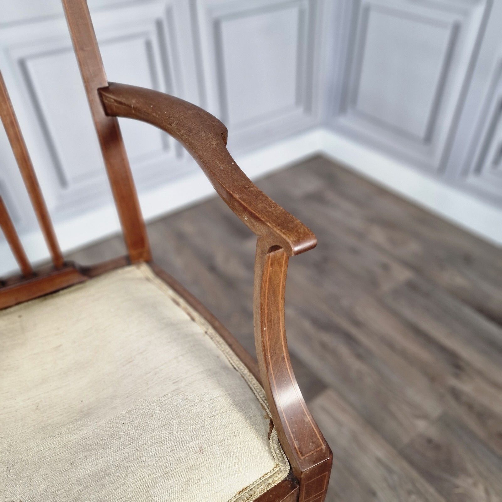 photo furniture Antique Wooden Edwardian Chair Ornate Elbow Carver Armchair Fireside Lounge Desk