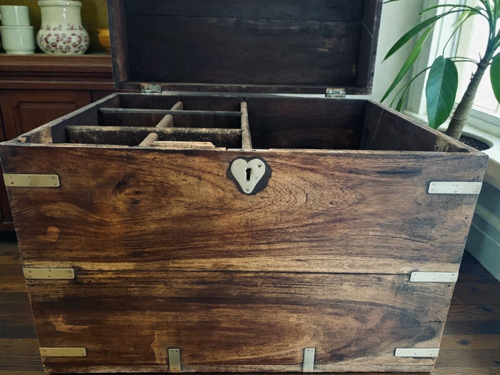 19th Century Brass Bound Teak Wood Campaign Chest, Liquor Drinks Chest Box photo 501.0