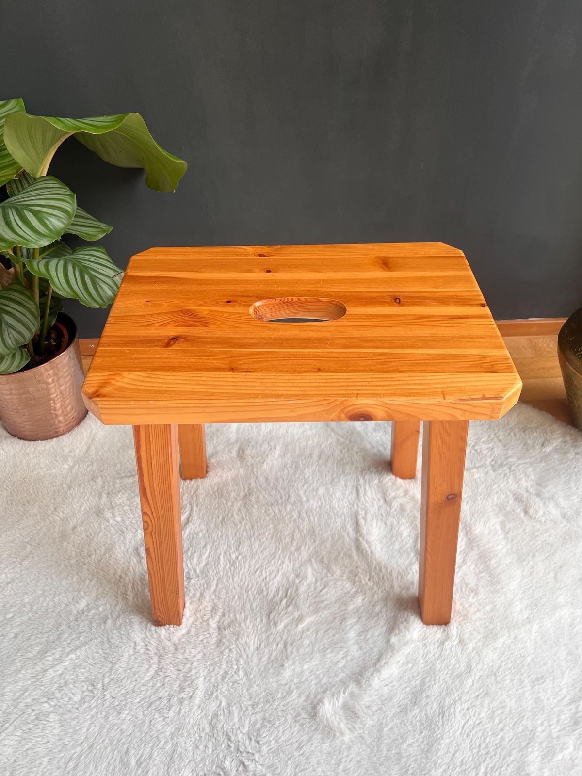 photo vintage Solid Pine Cabin Stool, Switzerland, 1970