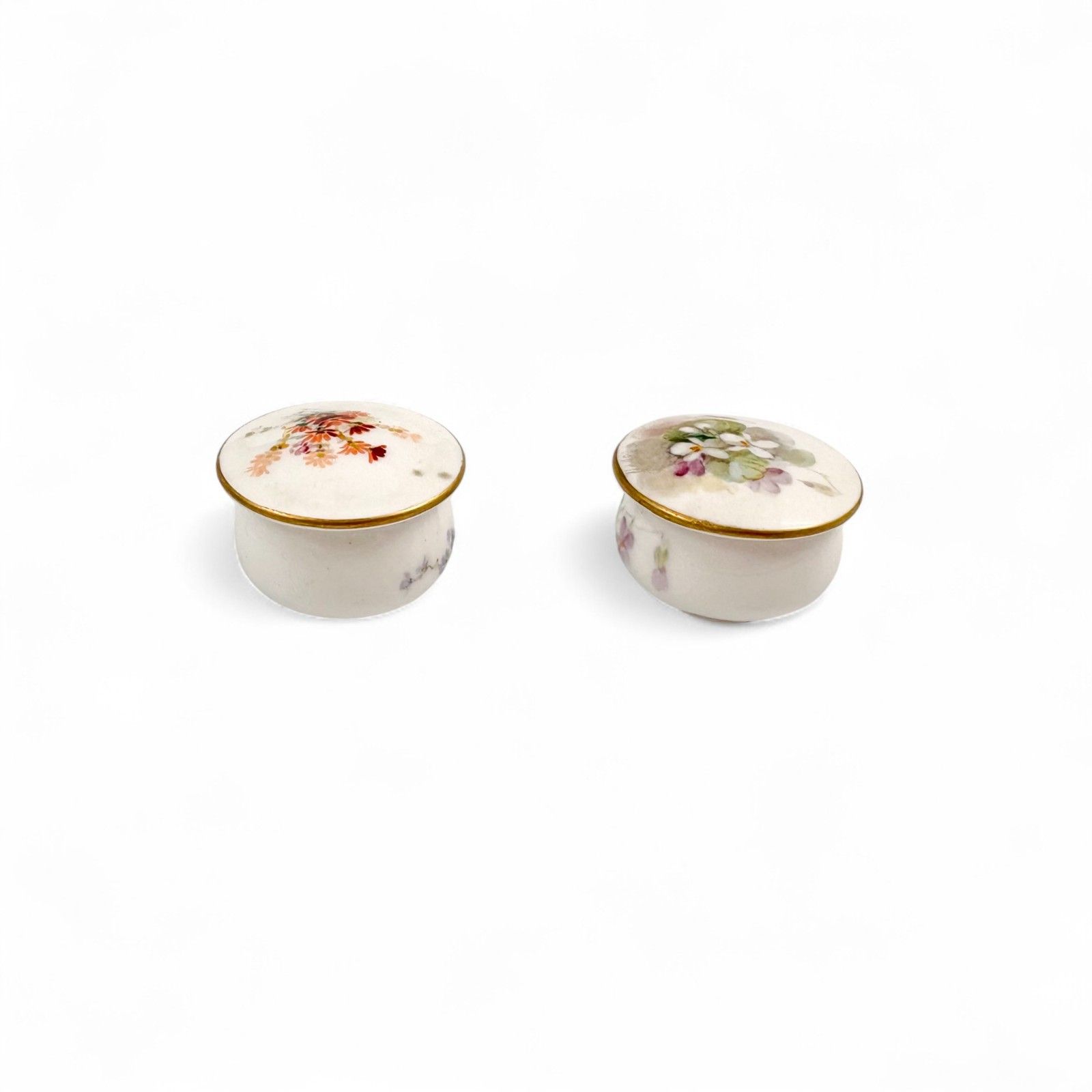 Antique Royal Worcester Hand Painted Porcelain Pill Boxes Pair 1899, 1915 photo vinterior