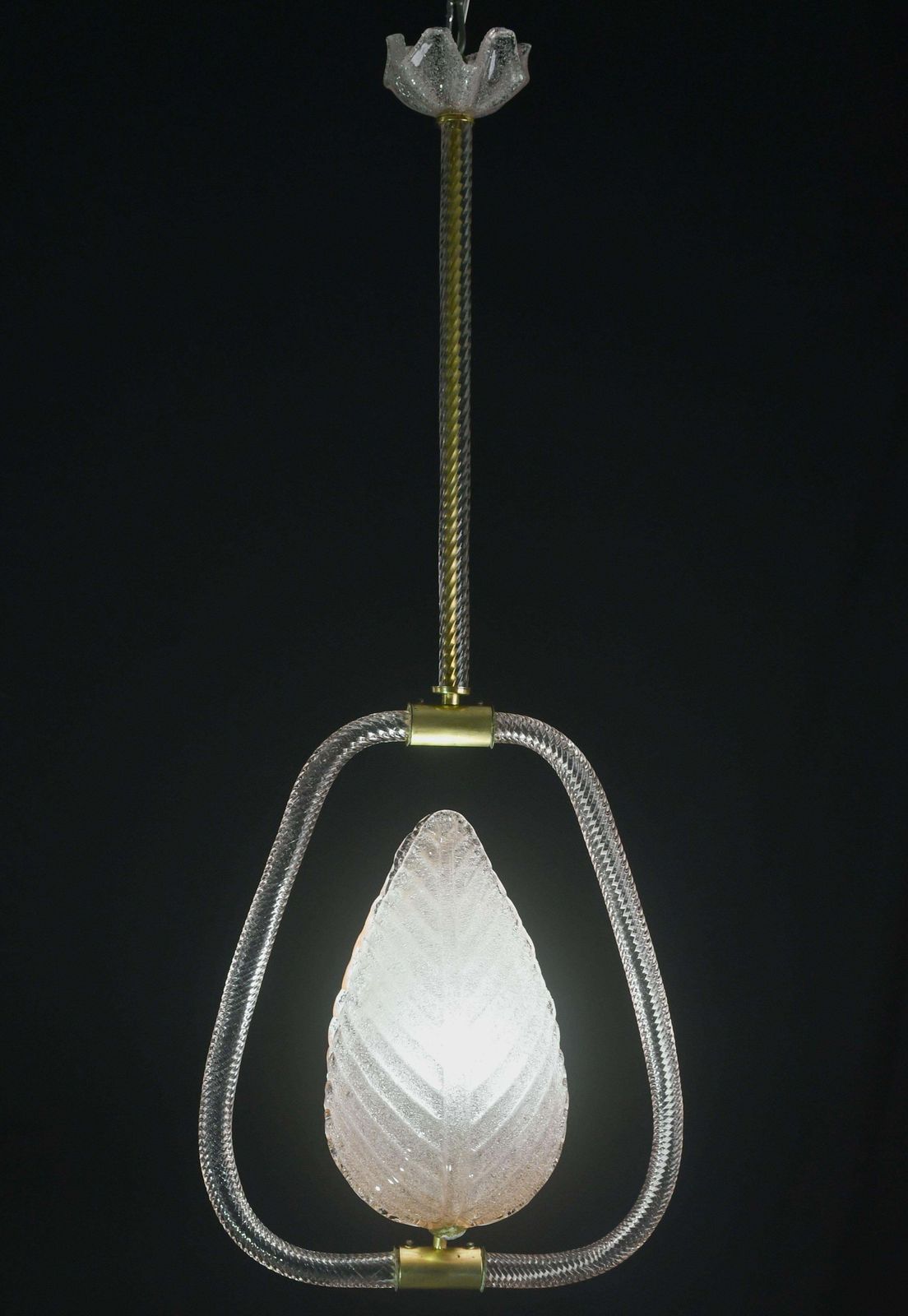 2497.0 Elgant Pink Art Decò Barovier E Toso Pendant Light Murano Glass, 1940s photo