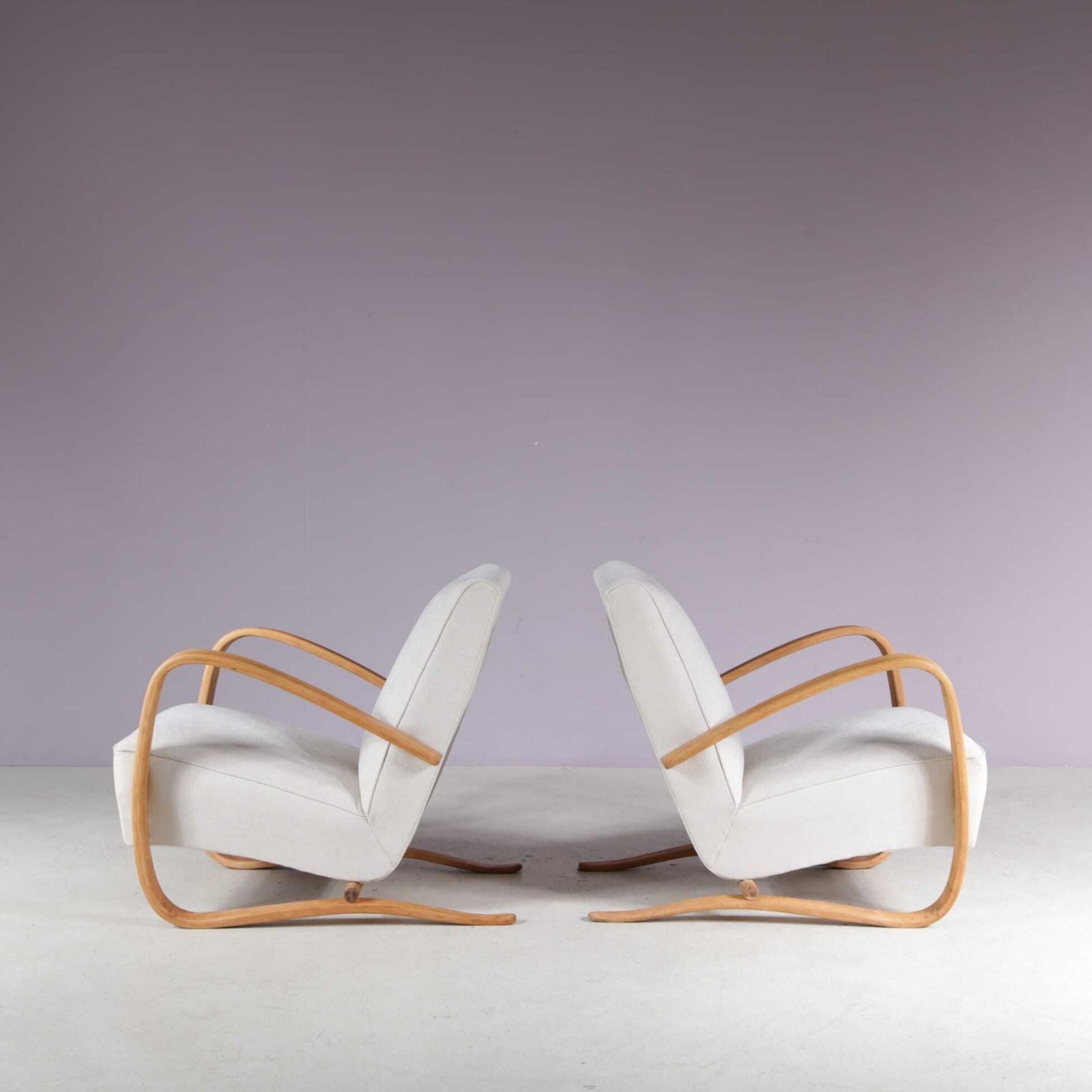Pair Of Jindrich Halabala Lounge Chairs For Up Zadovy, 1950 photo furniture