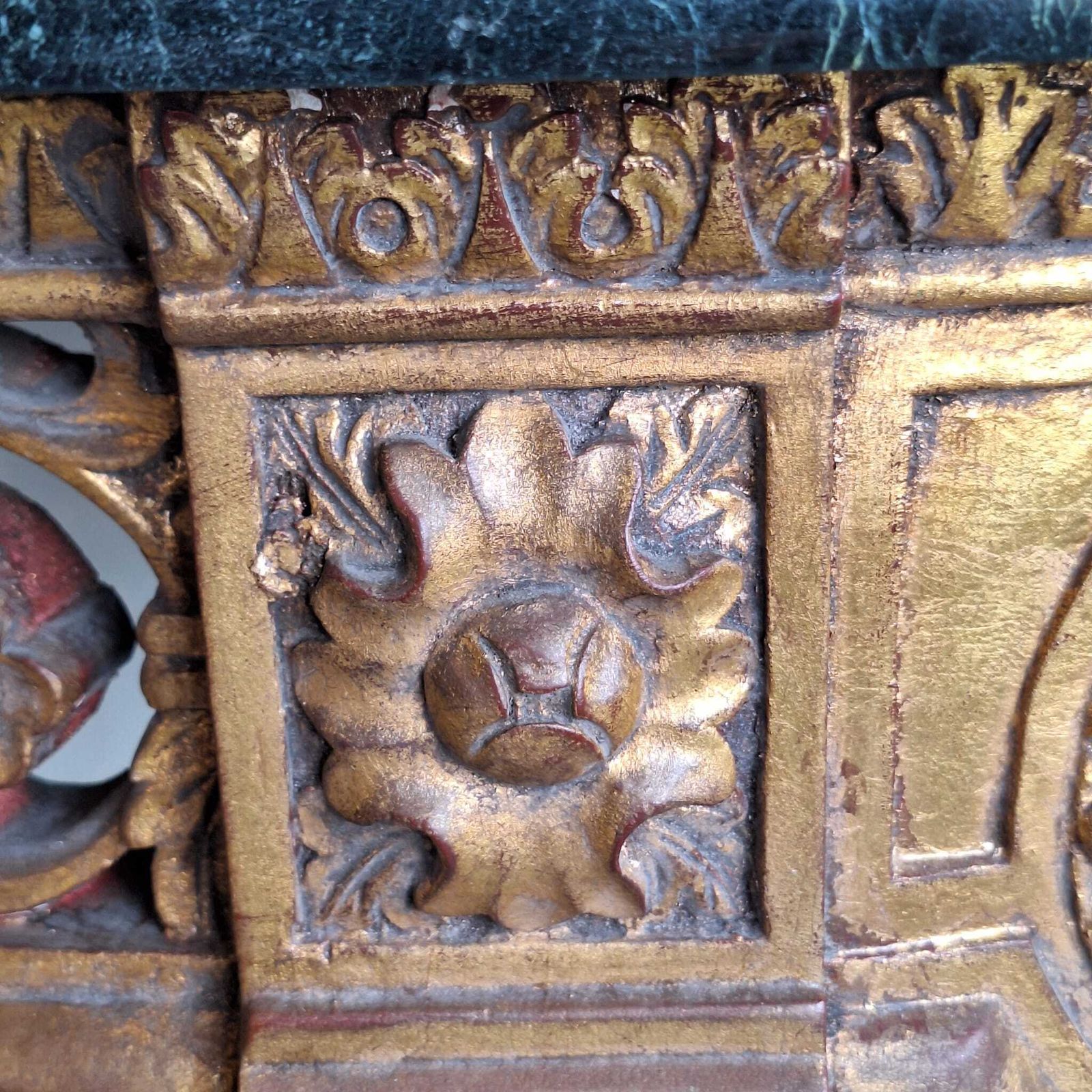 French Baroque Half Moon Wall Console With Marble Top And Six Legs photo vinterior