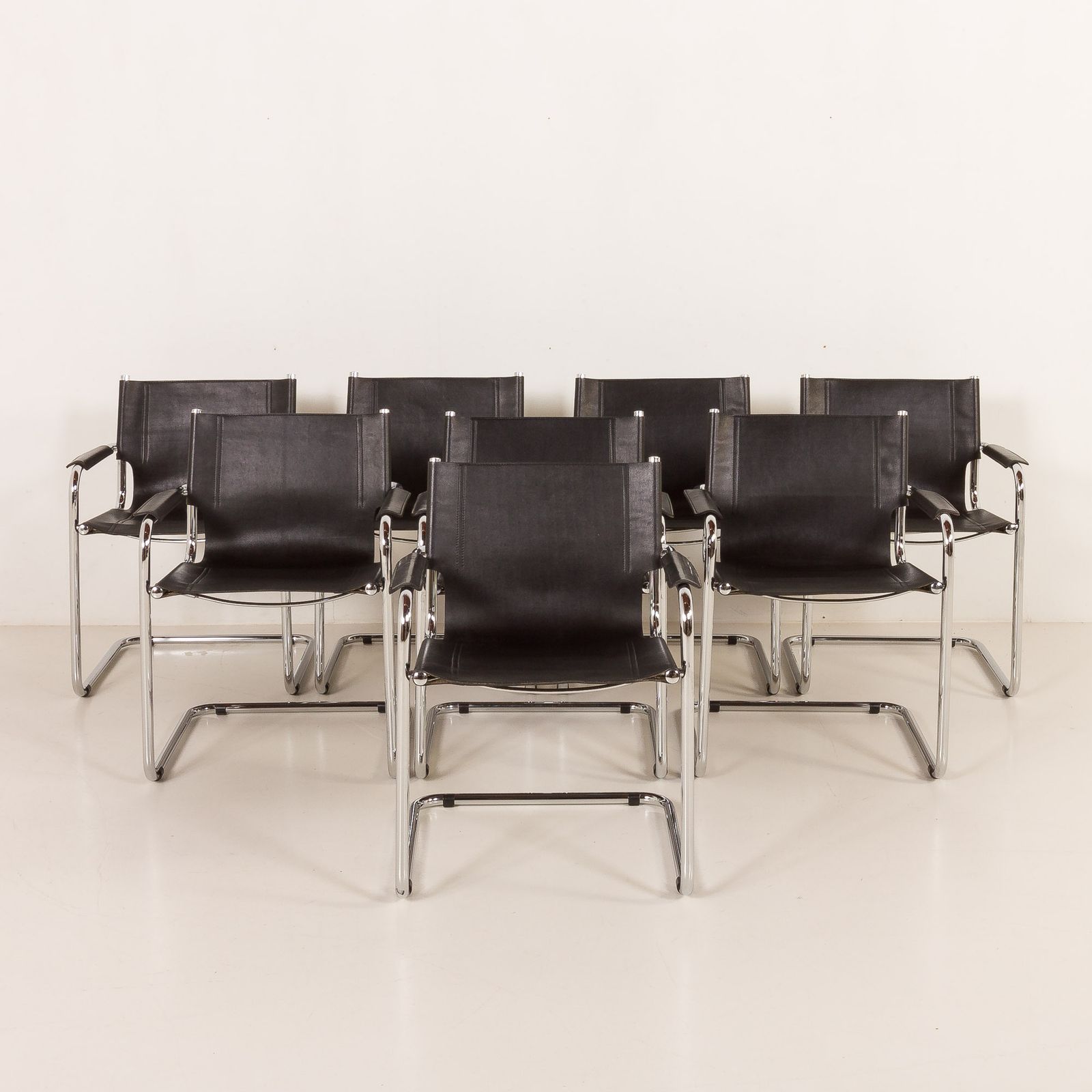Bauhaus Style Italian Chairs Attr. To Matteograssi, Set Of 8, 1970s photo for sale