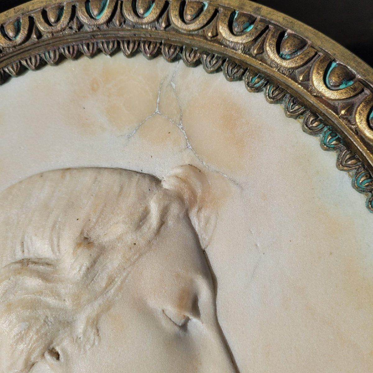Two Bronze Framed Sculpted Marble Profiles, Diam 27cm, Early 19th Century photo vintage