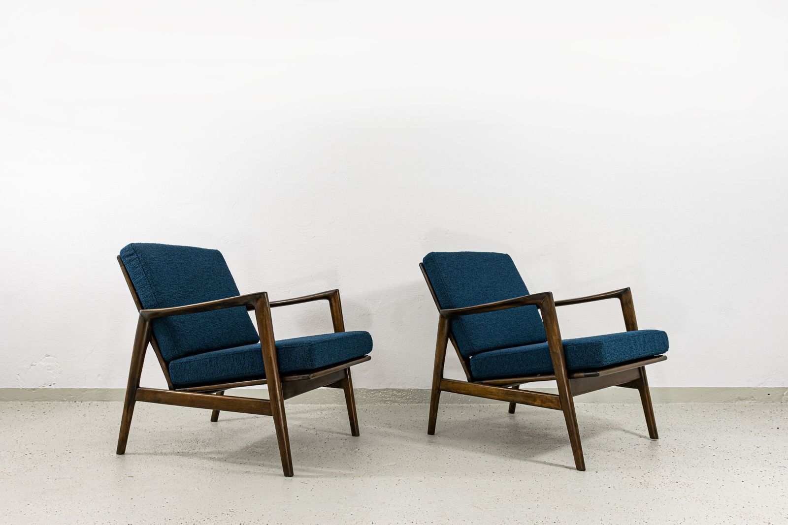 Mid Century Modern Armchairs By Sfm, Poland, 1960s, Set Of 2 photo for sale