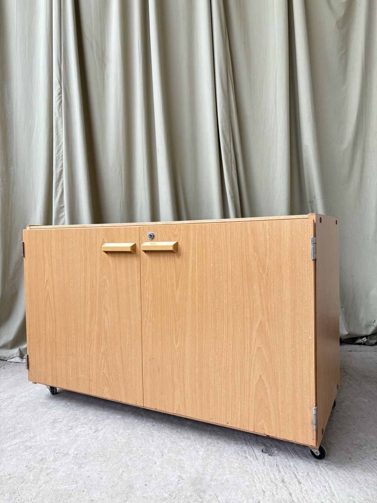 Furniture Vtg Late Mid Century 90s Modernist Media Cabinet Unit Sideboard Lp Storage R1070 photo