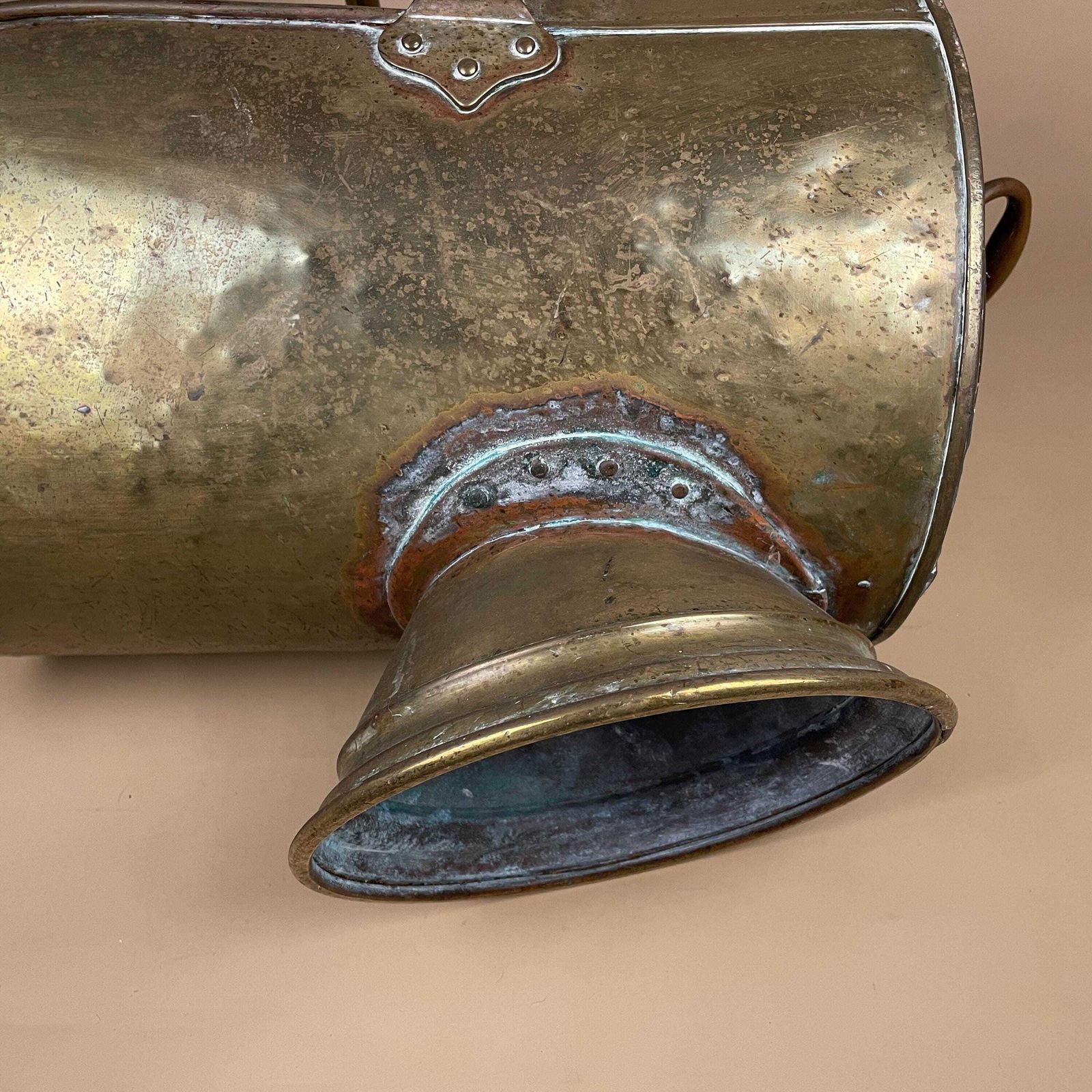Home Fixtures Antique Metal Gold Brass Coal Bucket Handle Fireside Fire Side Scuttle Log Helmet Farmhouse Cottage Aged Patina Vintage Fireplace Logs Heavy photo