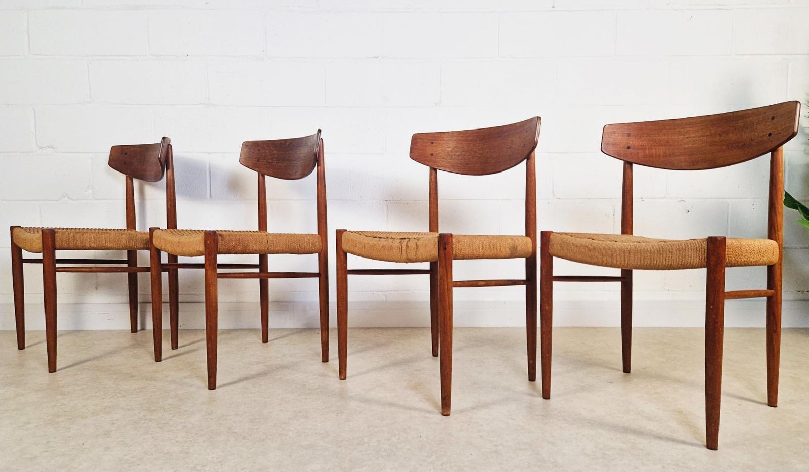Set Of 4 A.M Møbler Model 501 Vintage 1960s Danish Mid Century Teak & Cord Dining Chairs Pg063 photo 1350.0