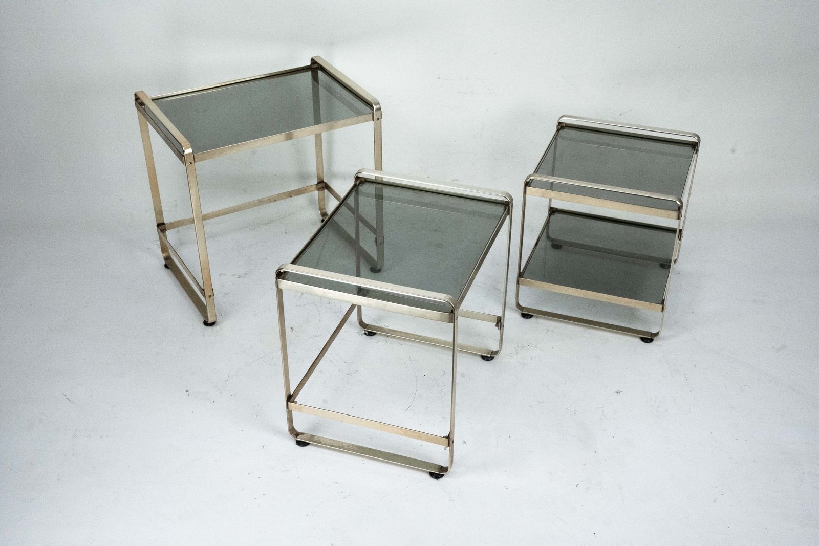 Set Of Three Nesting Side Tables In Gilded Aluminum And Glass – Italy, 1970s photo Furniture