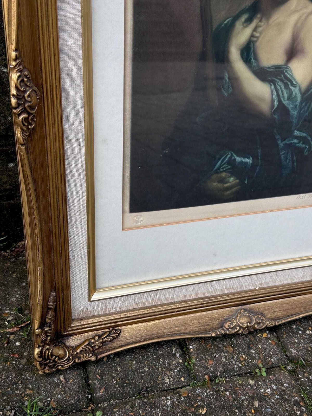 photo buy Authentic Retro Pair Of Ornate Gilt Framed Classical Portrait Art Prints